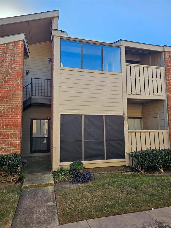 9600 Royal Lane #716, Dallas, TX 75243