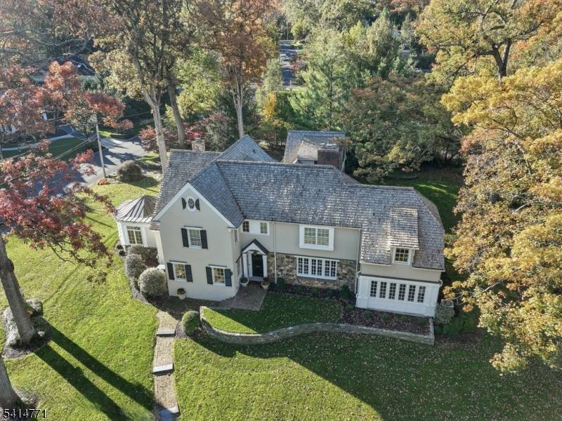 55 OXBOW LANE, Summit City, NJ 07901