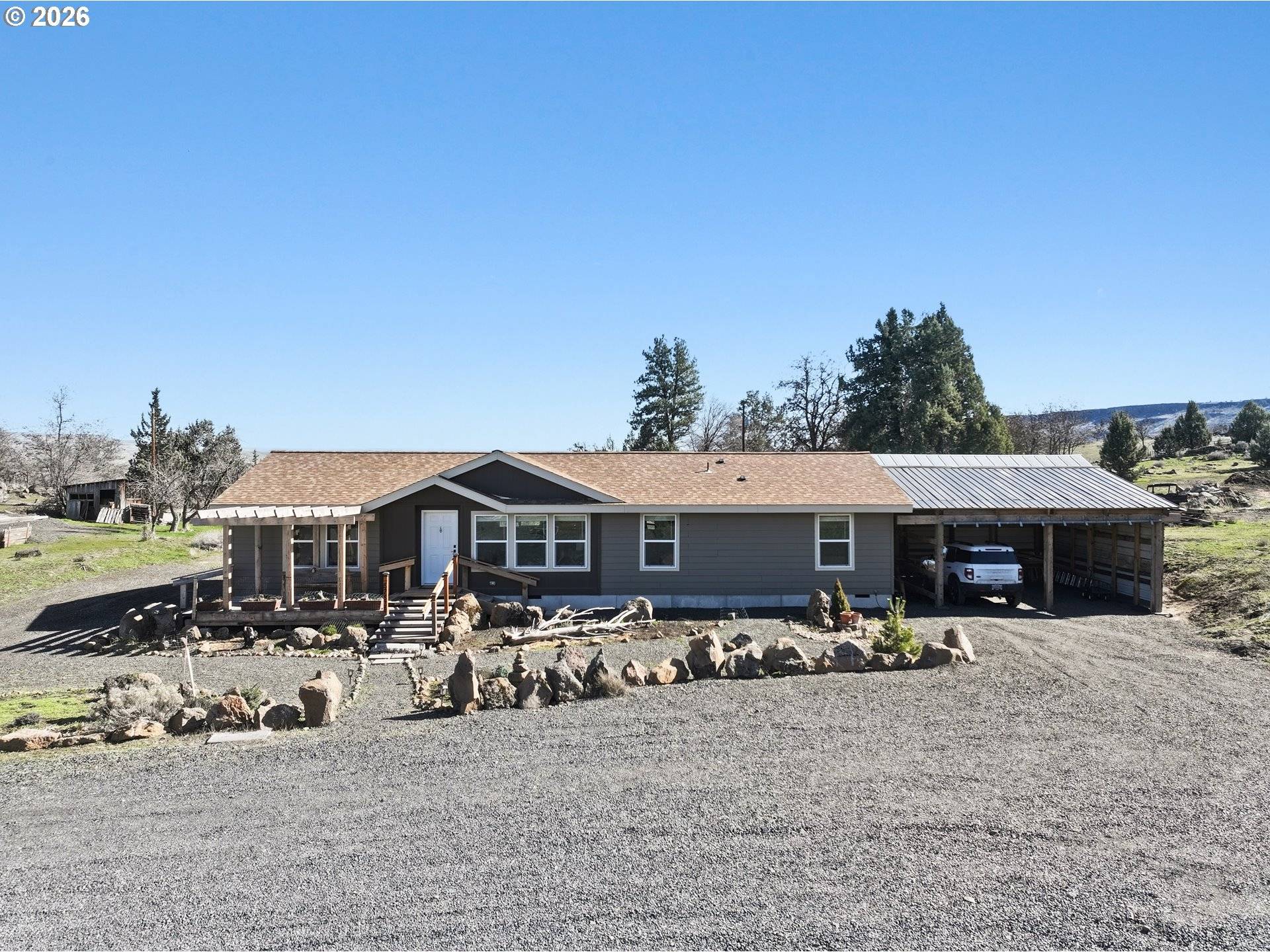 57539 CHURCH AVE, Tygh Valley, OR 97063