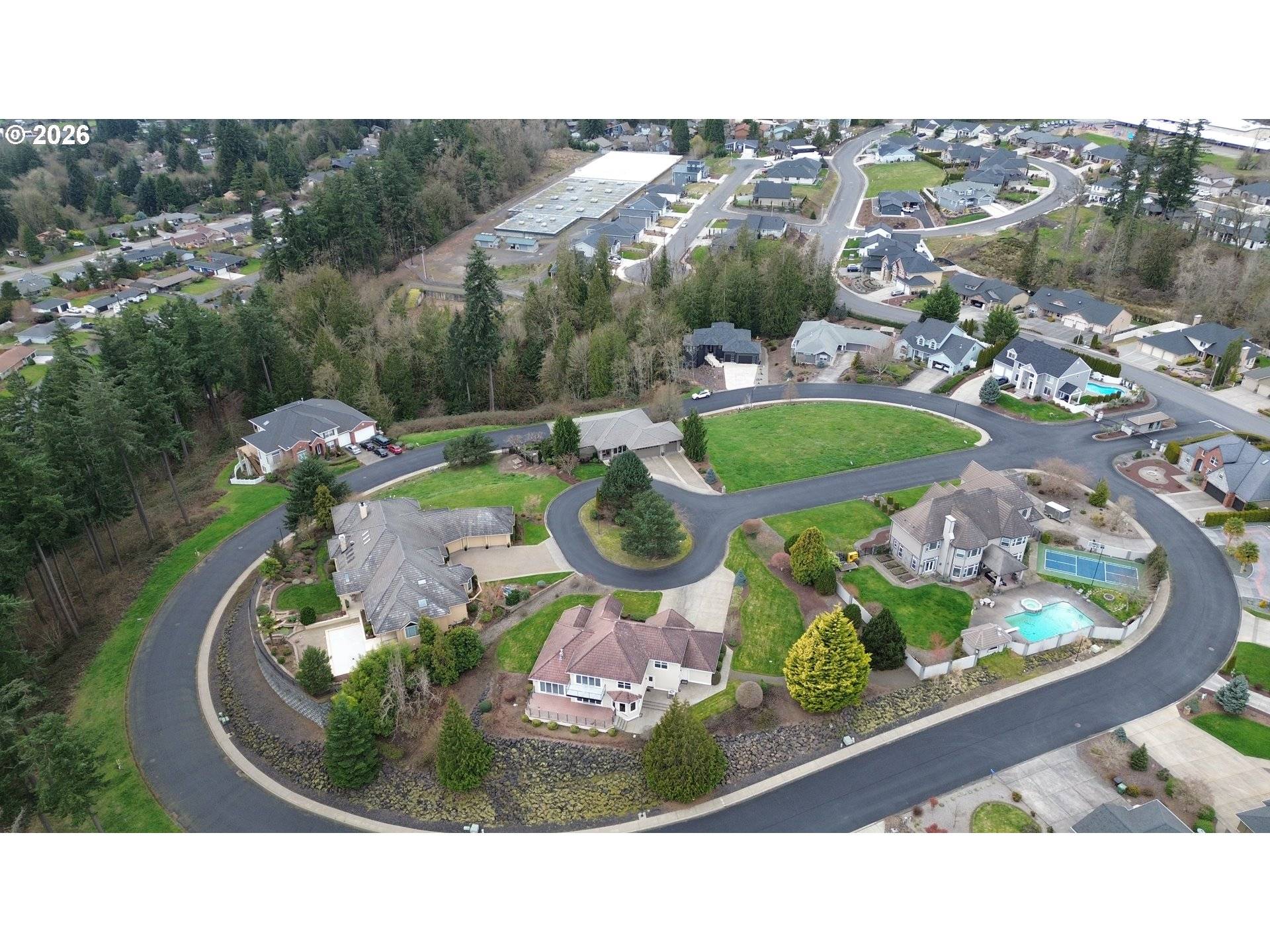 4 FOREST HILL EST, Longview, WA 98632