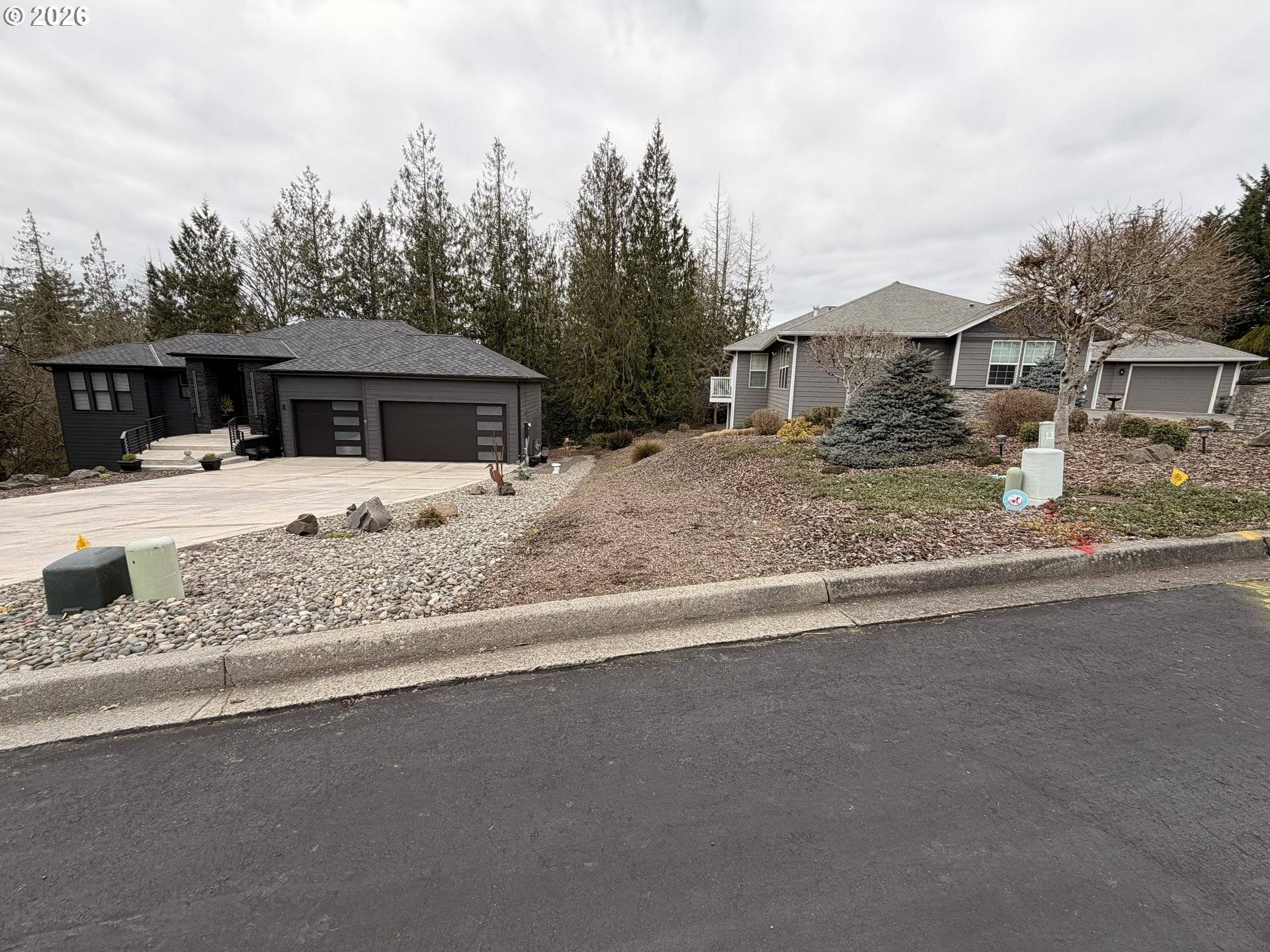 4 FOREST HILL EST, Longview, WA 98632