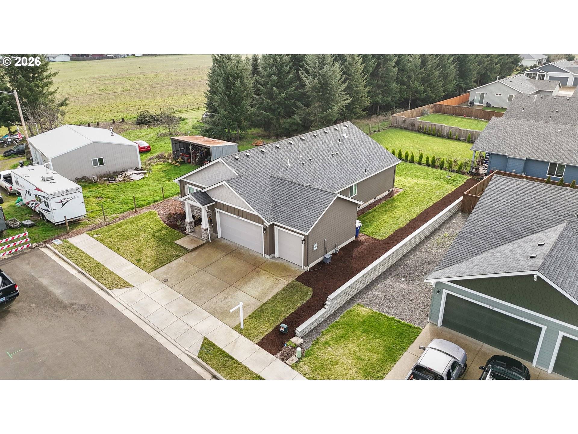 900 MARIE ST, Mt Angel, OR 97362