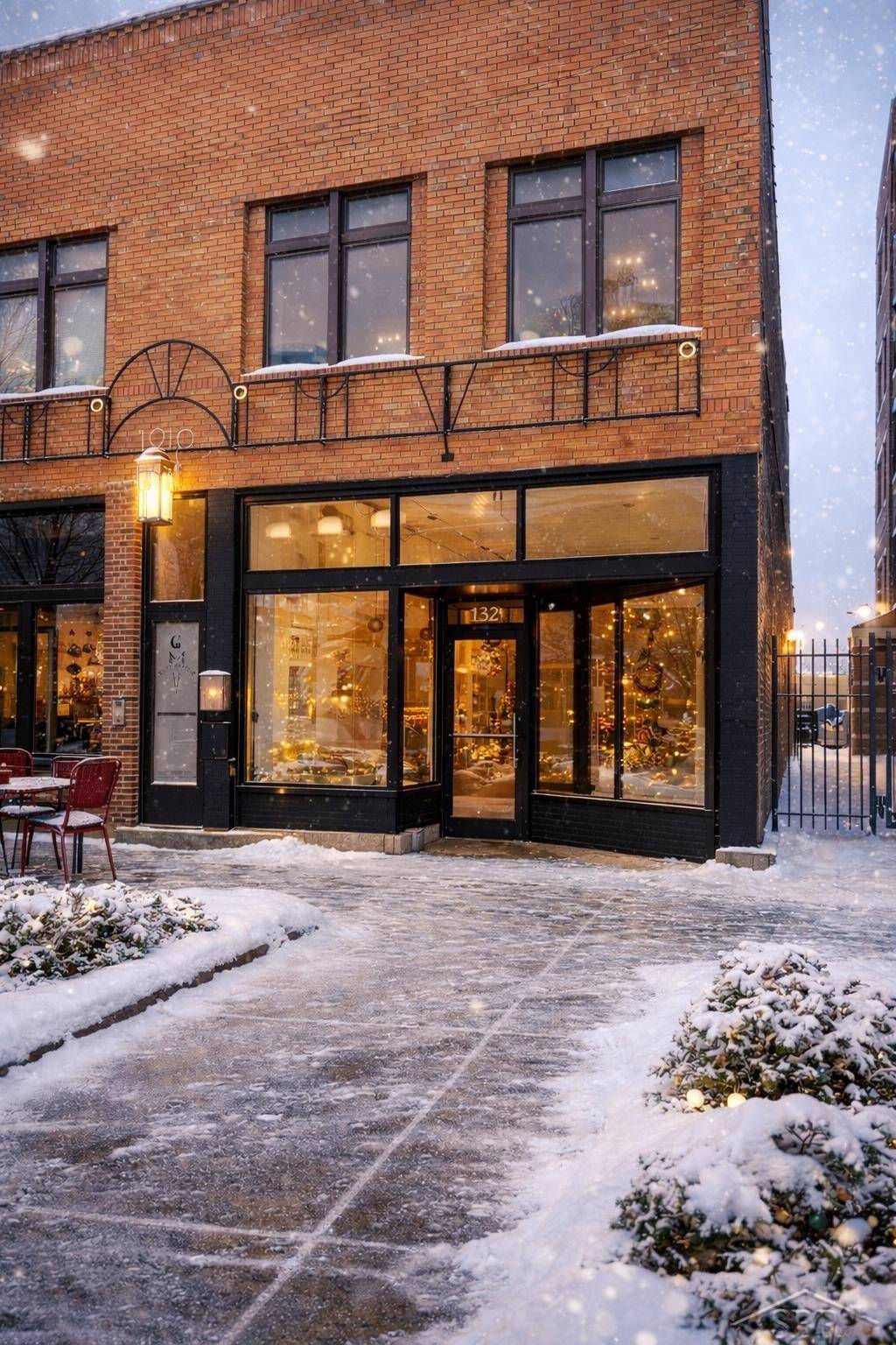 132 E Main ST, Midland, MI 48640