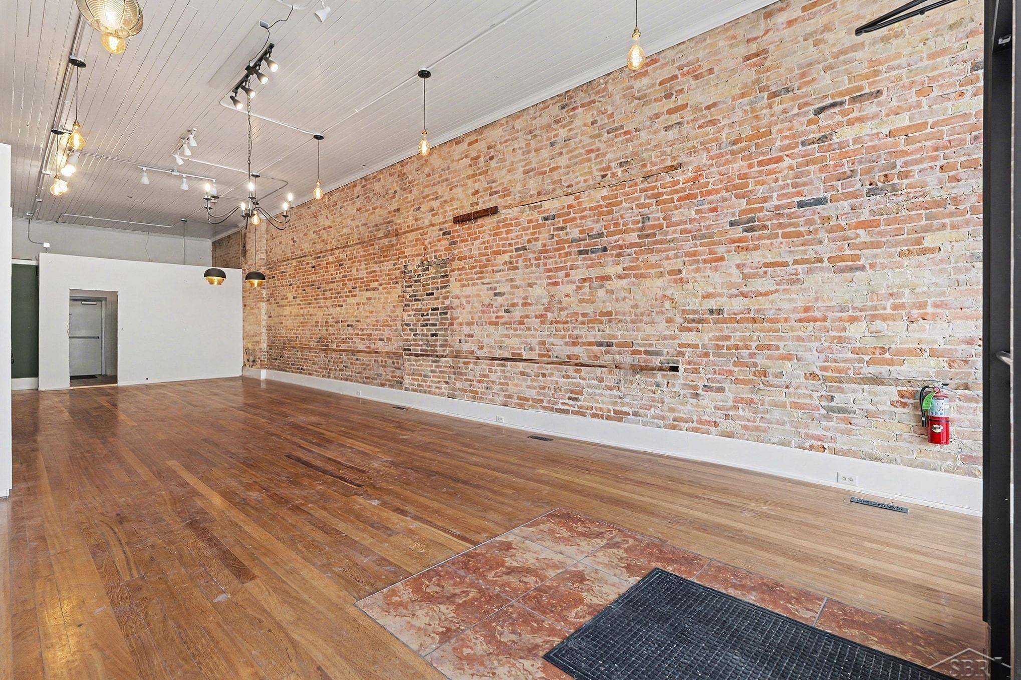 132 E Main ST, Midland, MI 48640