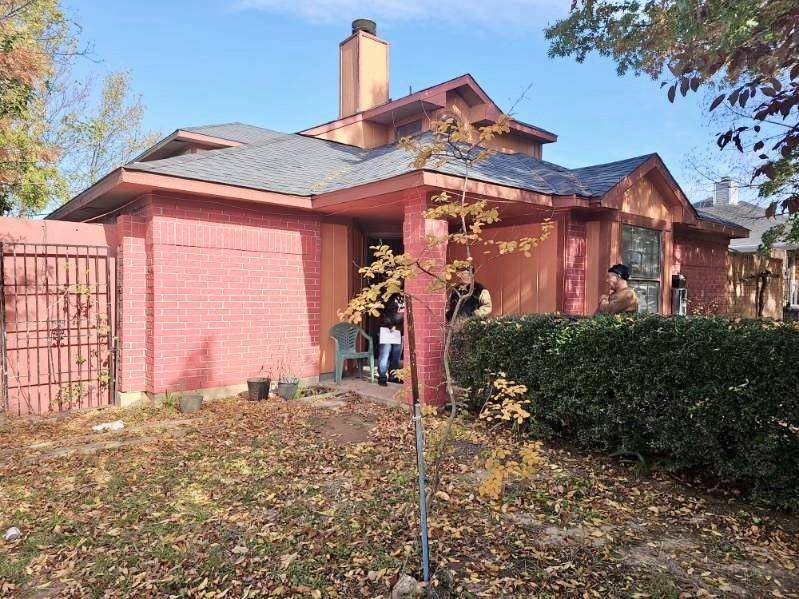 10203 Oak Branch Lane, Dallas, TX 75227