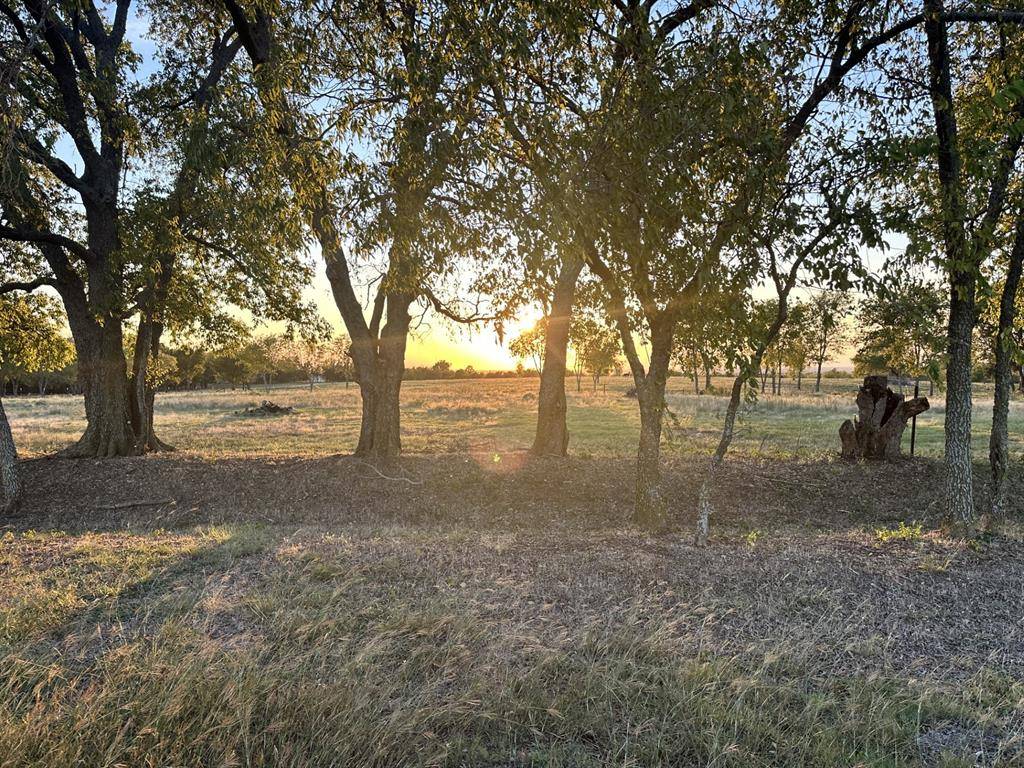 690 McConnell Road, Gunter, TX 75058