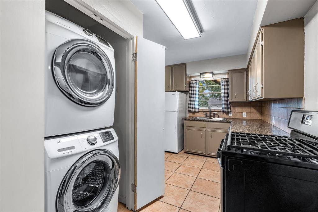 704 Downing Drive, Richardson, TX 75080