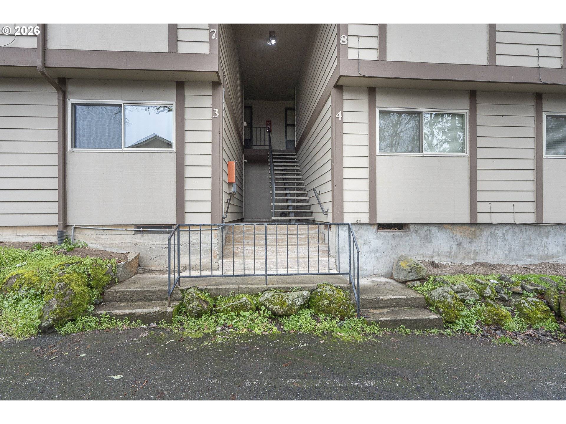 401 MADRONA AVE SE #Apt 3, Salem, OR 97302