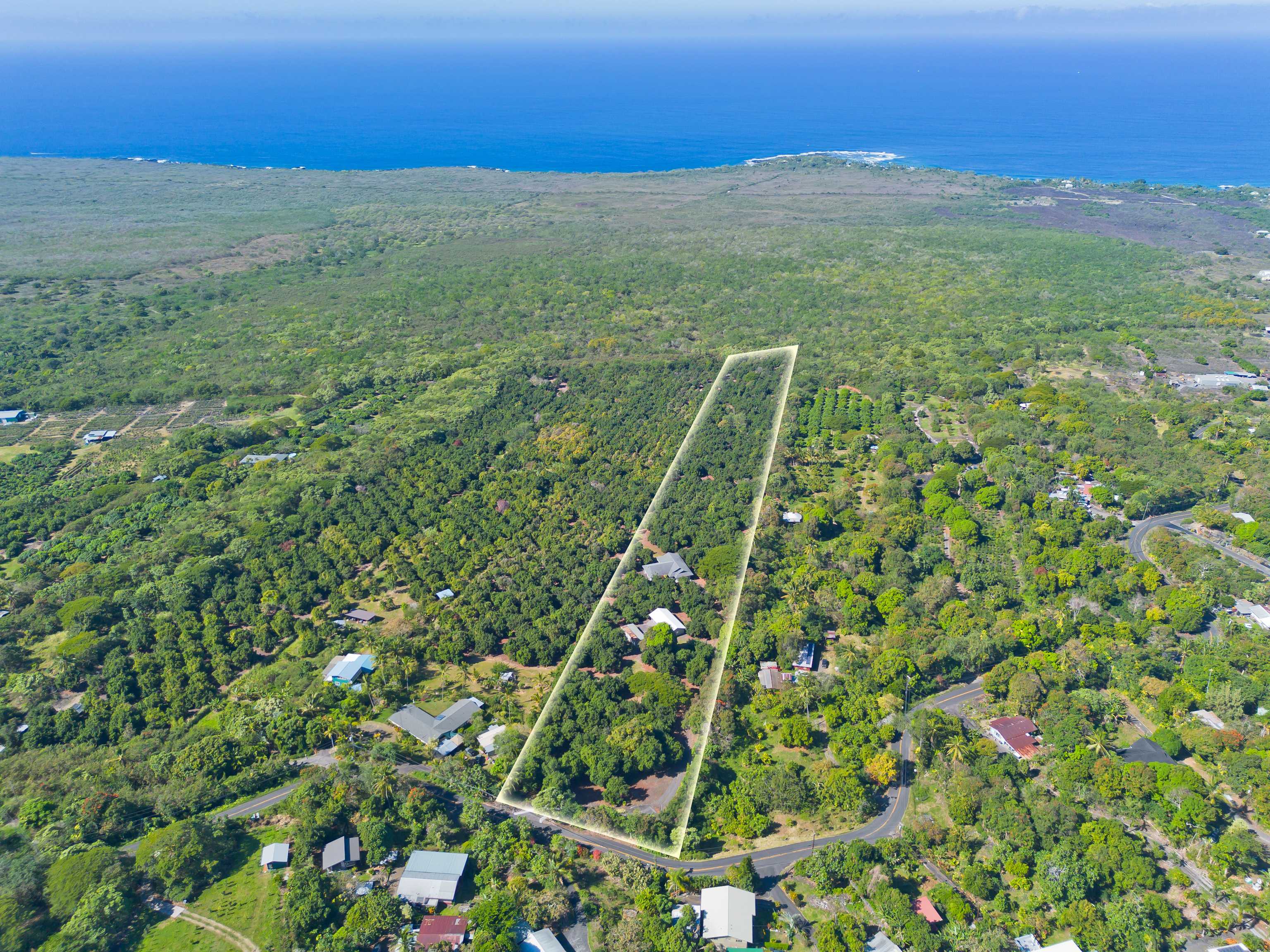 83-5611 MIDDLE KEEI RD, Captain Cook, HI 96704