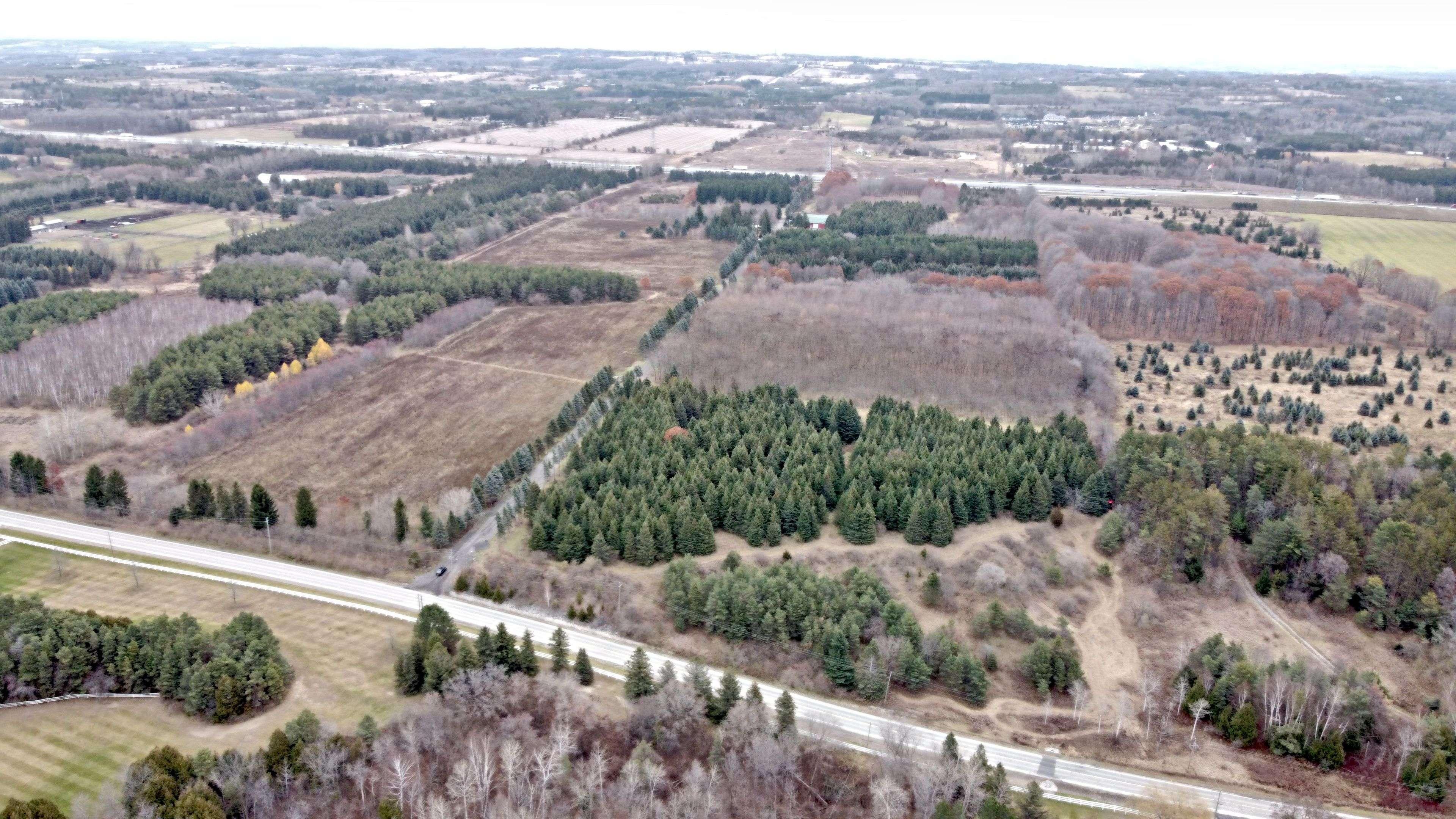 15725 Weston RD, King, ON L7B 0L4