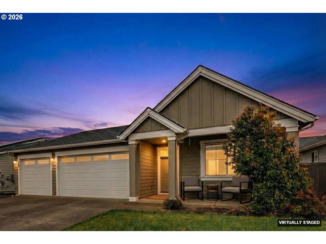 1320 N Broadway ST, Estacada, OR 97023