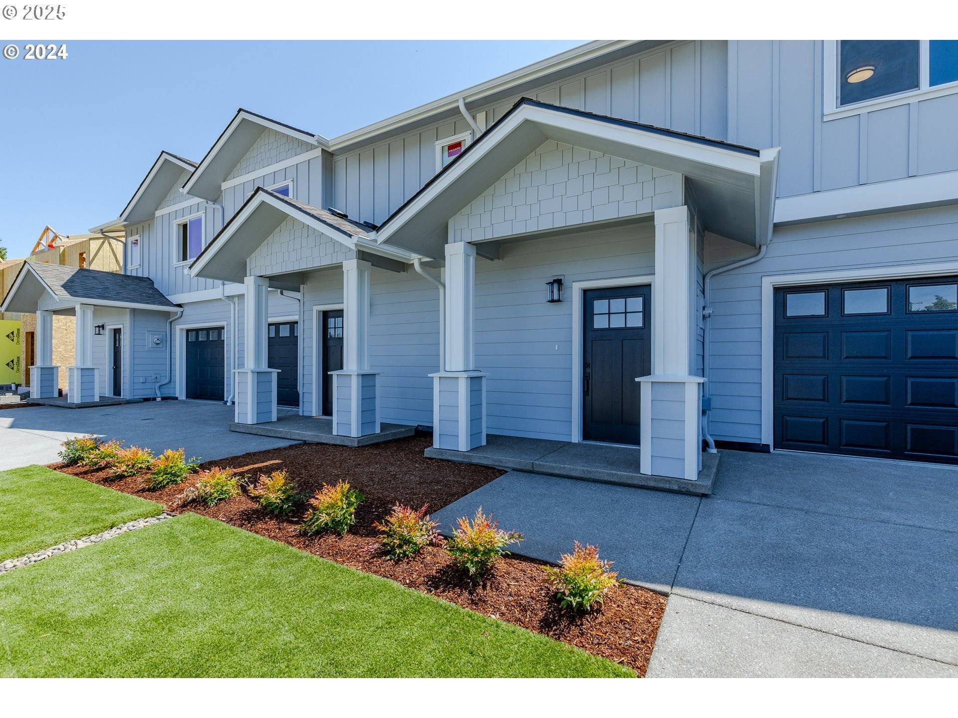 741 Periander WAY, Harrisburg, OR 97446