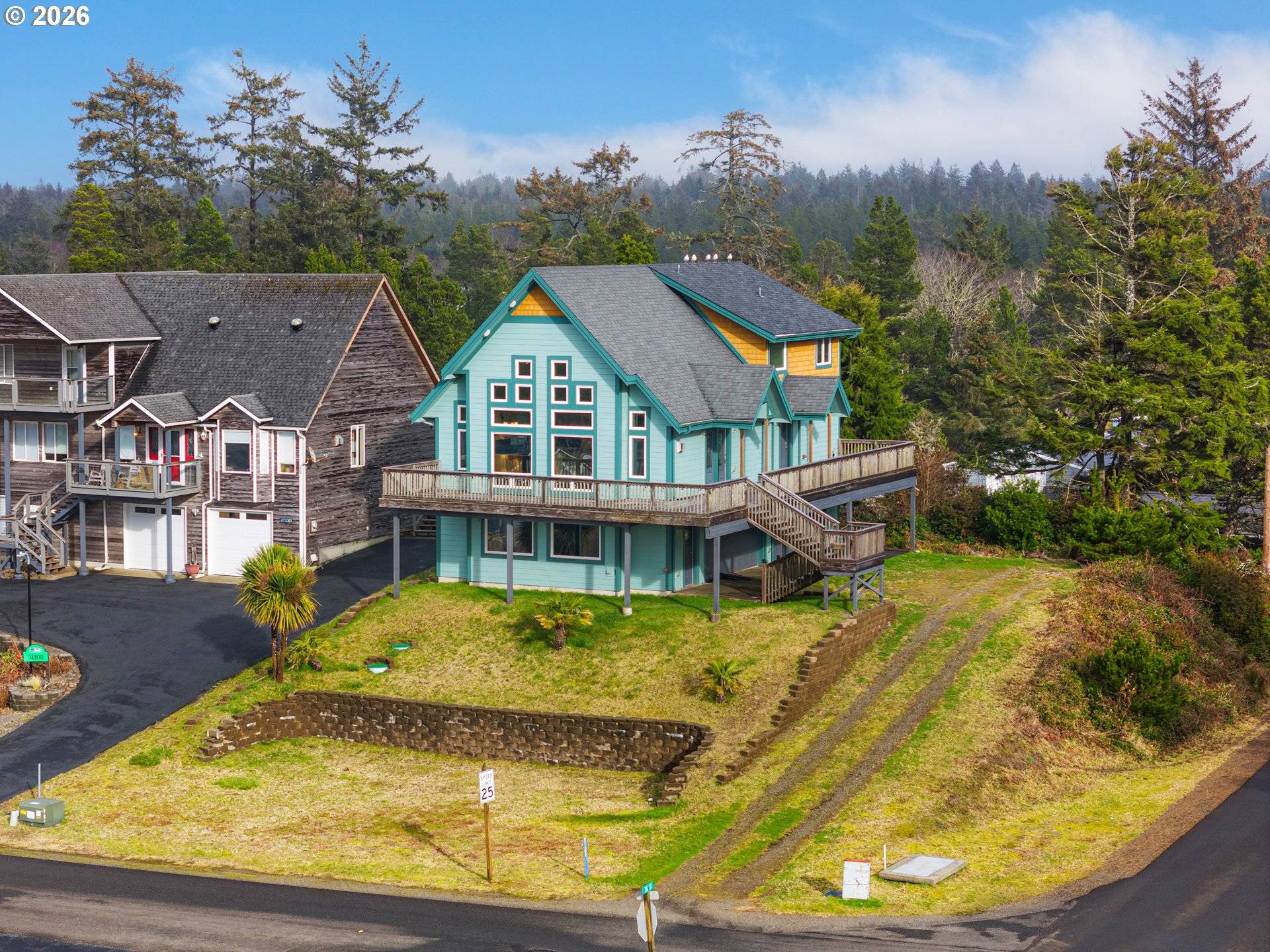 31102 J PL, Ocean Park, WA 98640
