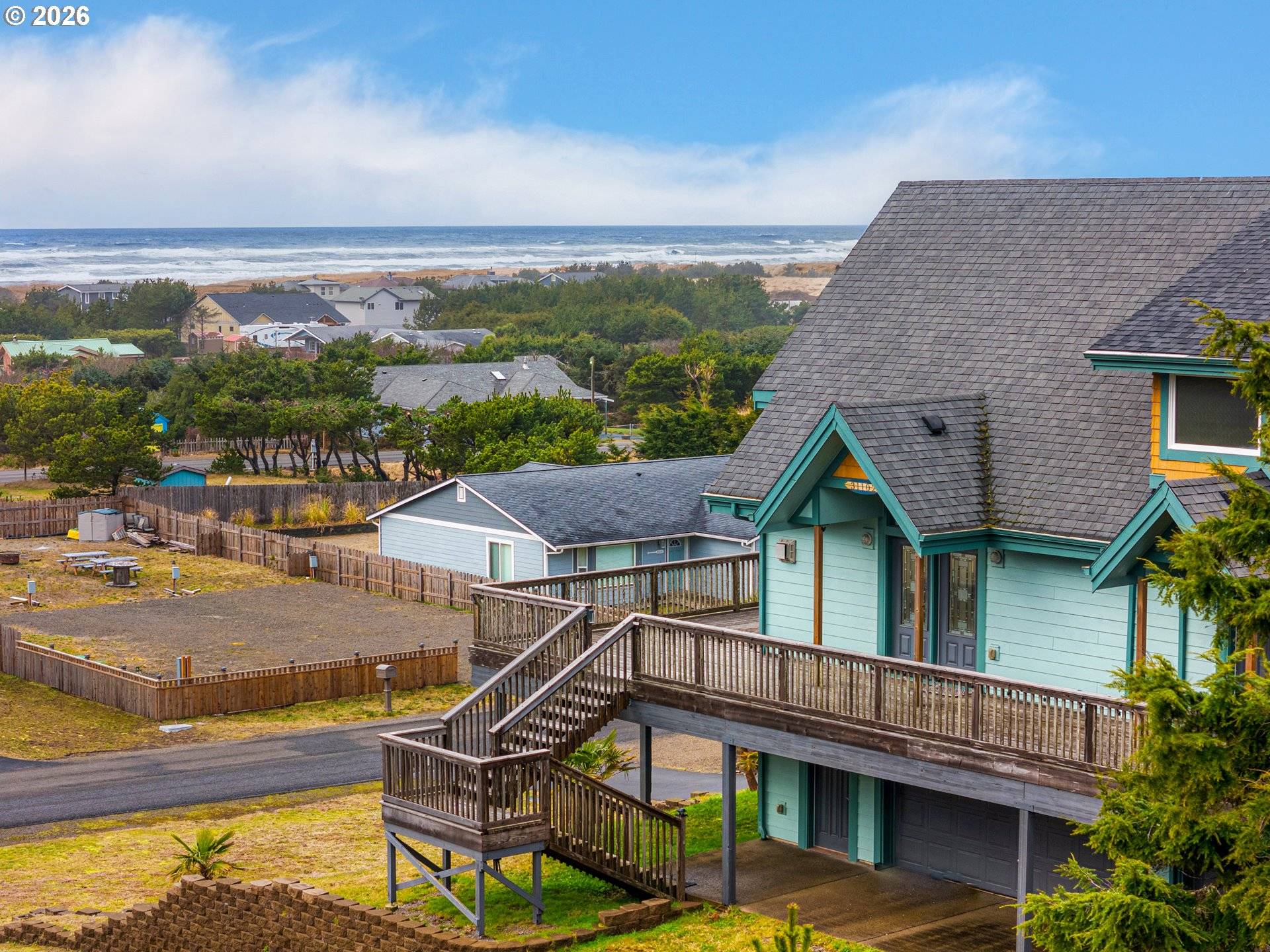 31102 J PL, Ocean Park, WA 98640