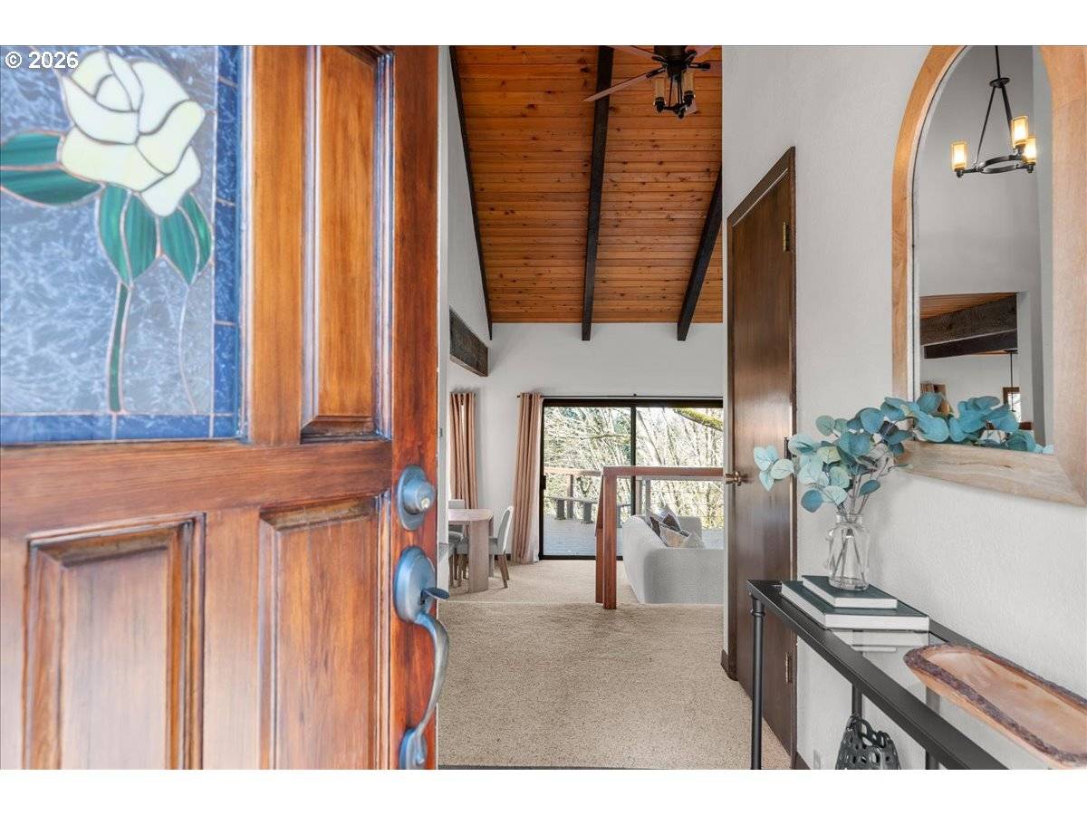 3904 VIEWCREST RD S, Salem, OR 97302