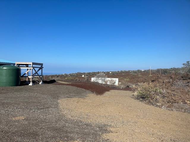 92-8385 MACADAMIA DR, Ocean View, HI 96737