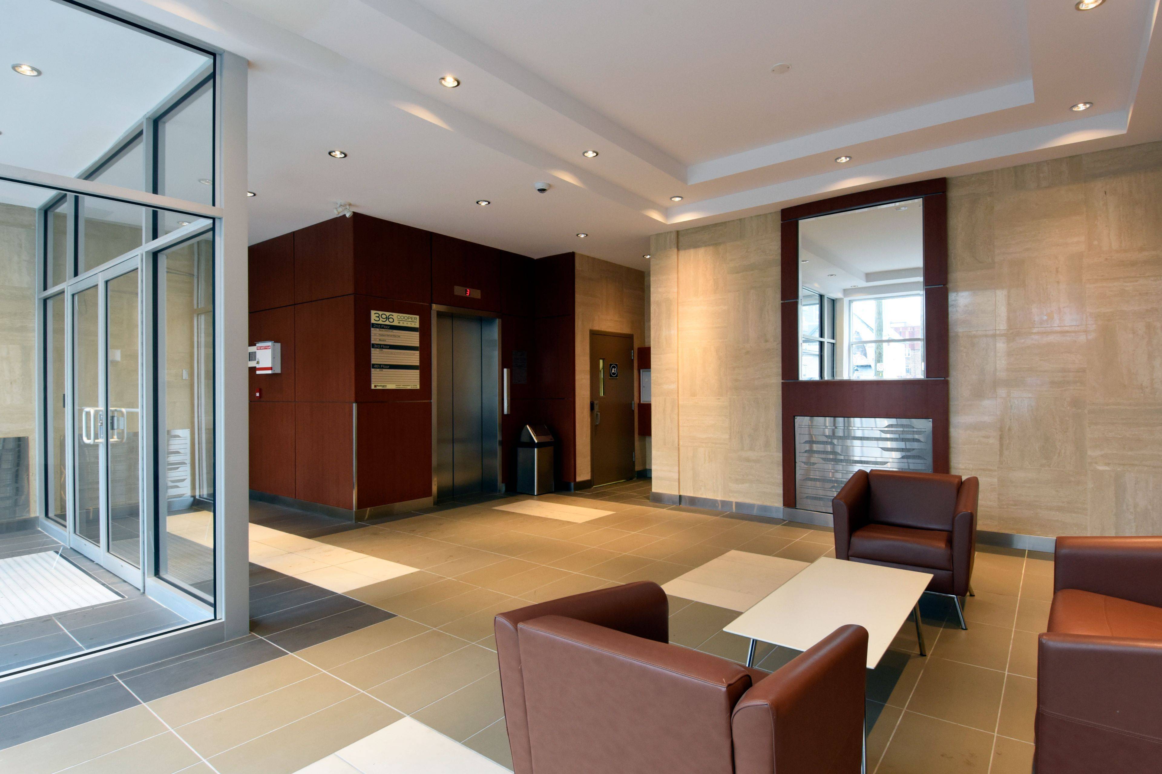 396 Cooper ST, Ottawa Centre, ON K2P 2H7