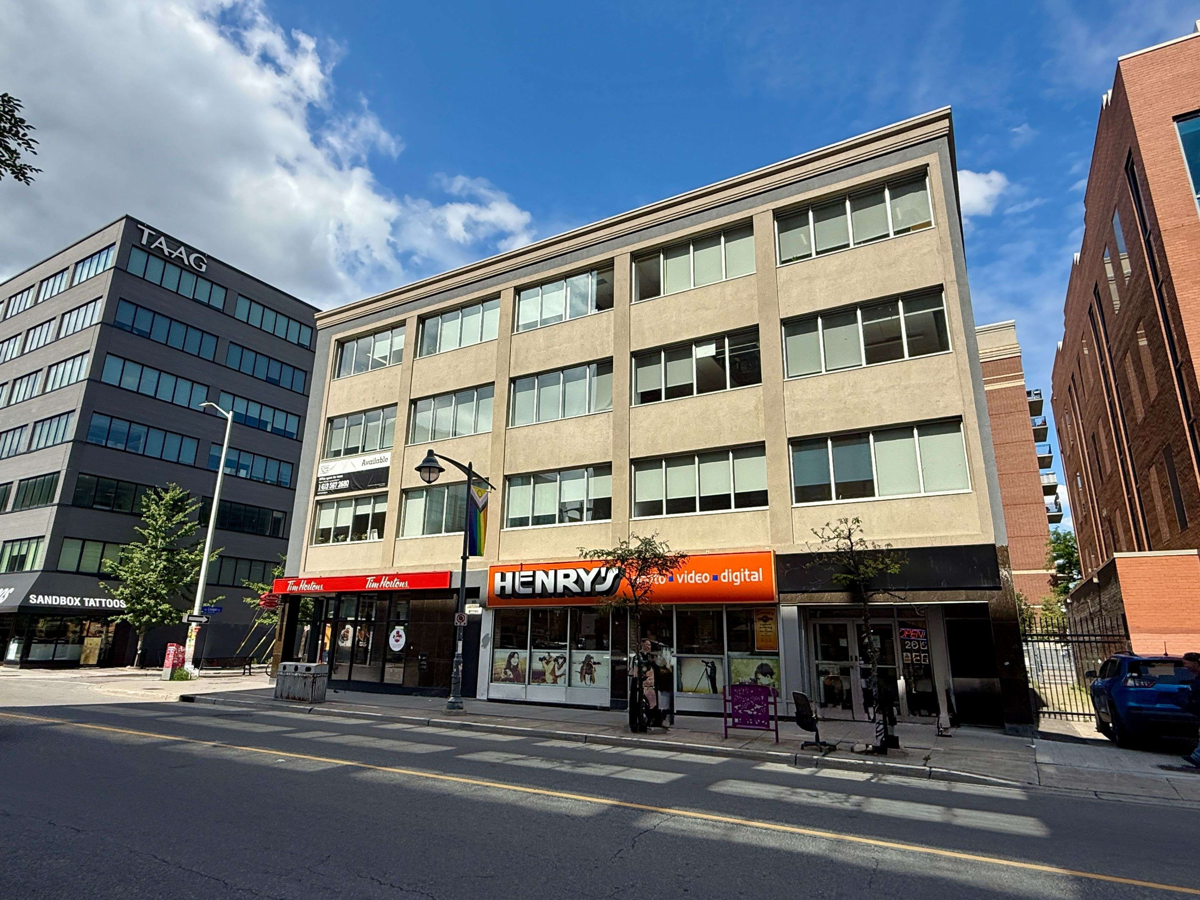 396 Cooper ST, Ottawa Centre, ON K2P 2H7