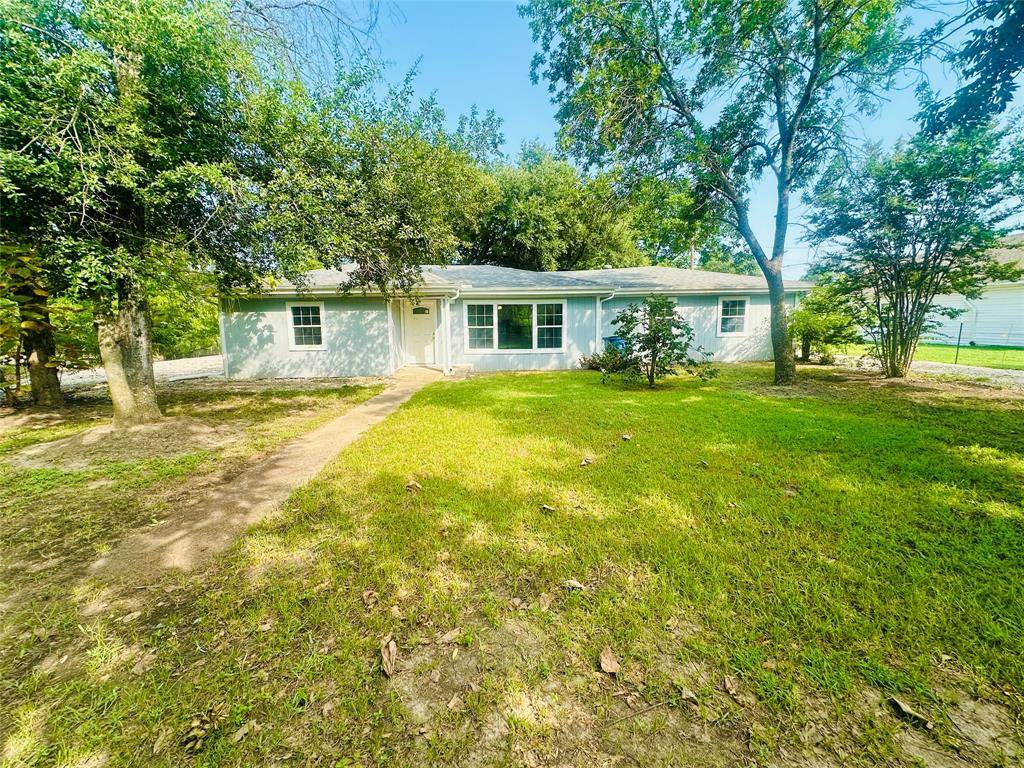 801 N Hwy 34, Kaufman, TX 75142