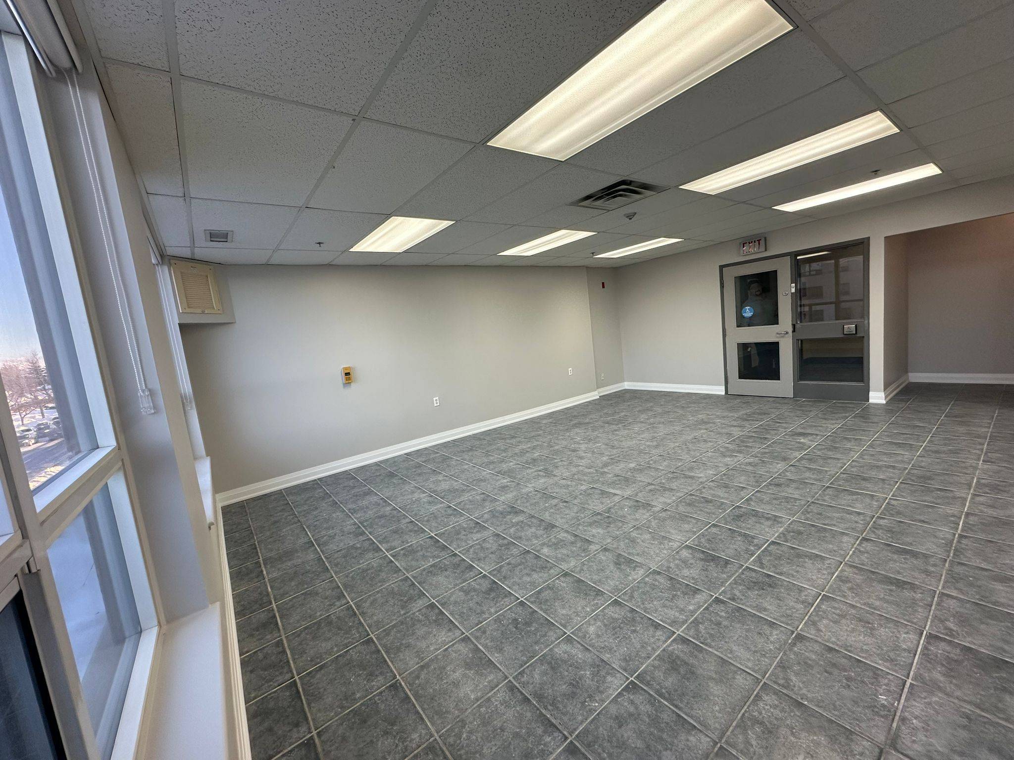 2155 Lawrence AVE E #Level 2 Unit C, Toronto E04, ON M1R 5G9