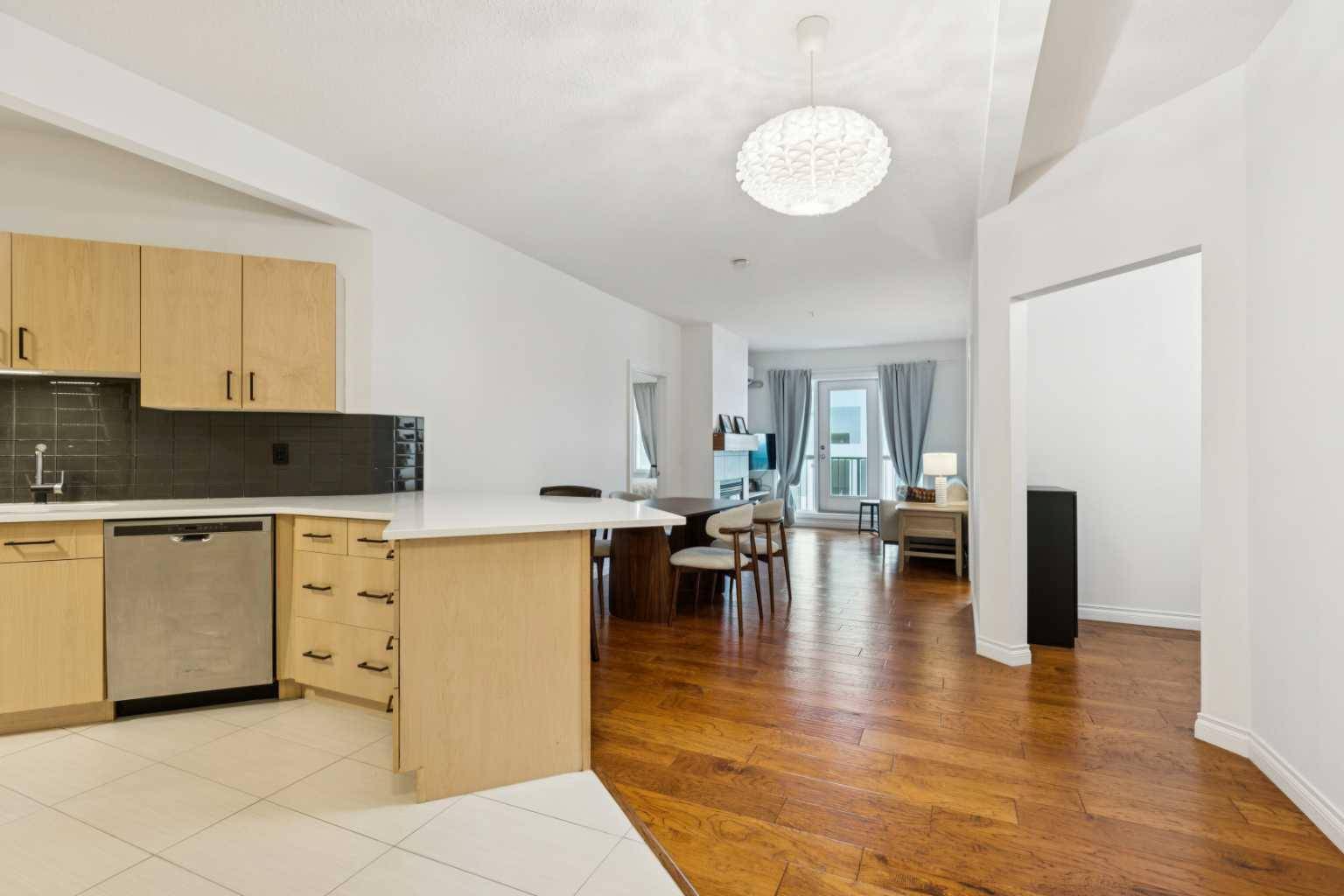 138 18 AVE SE #408, Calgary, AB T2G 5P9