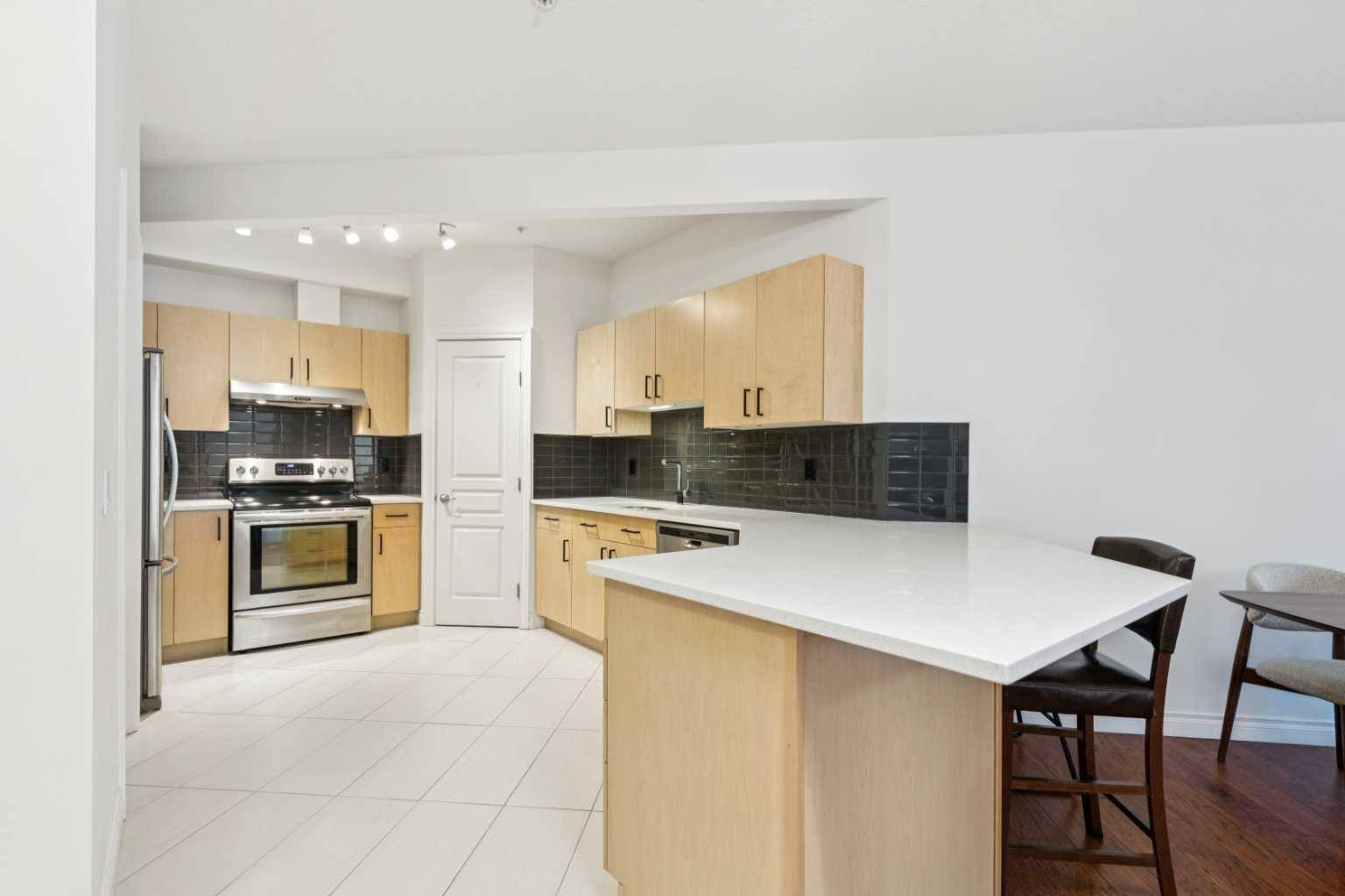 138 18 AVE SE #408, Calgary, AB T2G 5P9