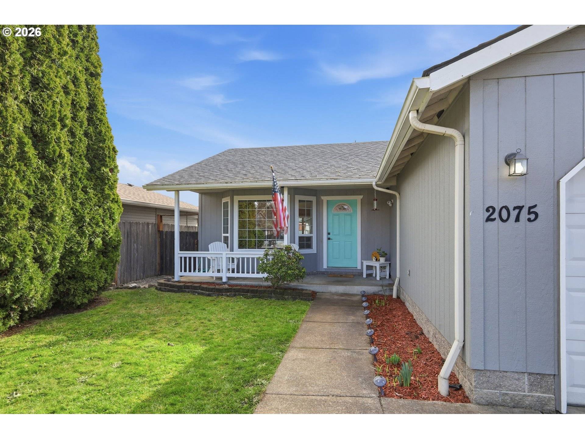 2075 BRYANT AVE, Cottage Grove, OR 97424