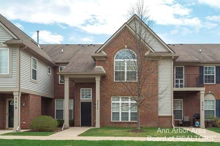 3217 Primrose LN, Ypsilanti Twp, MI 48197
