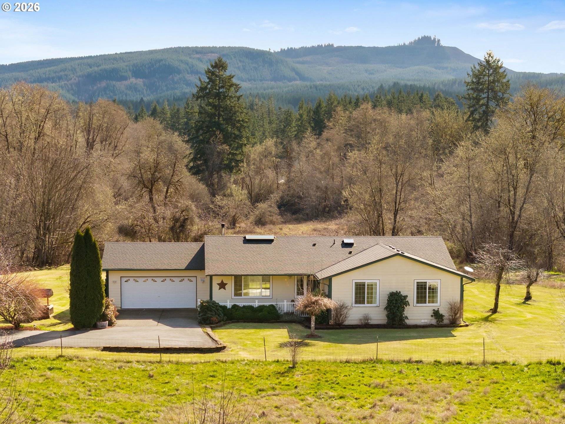 453 COMA RD, Vader, WA 98593
