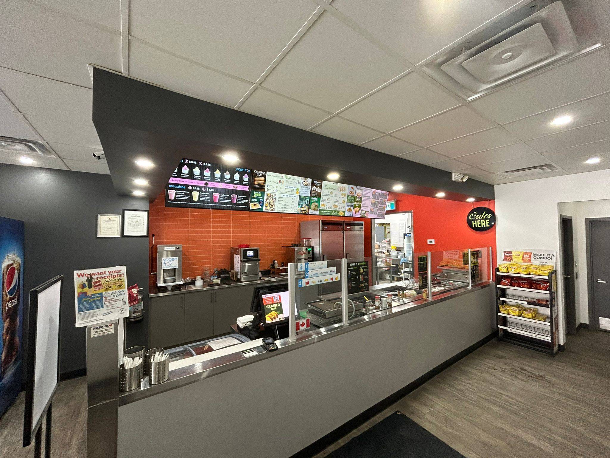 4110 Petrolia Line, Petrolia, ON N0N 1R0