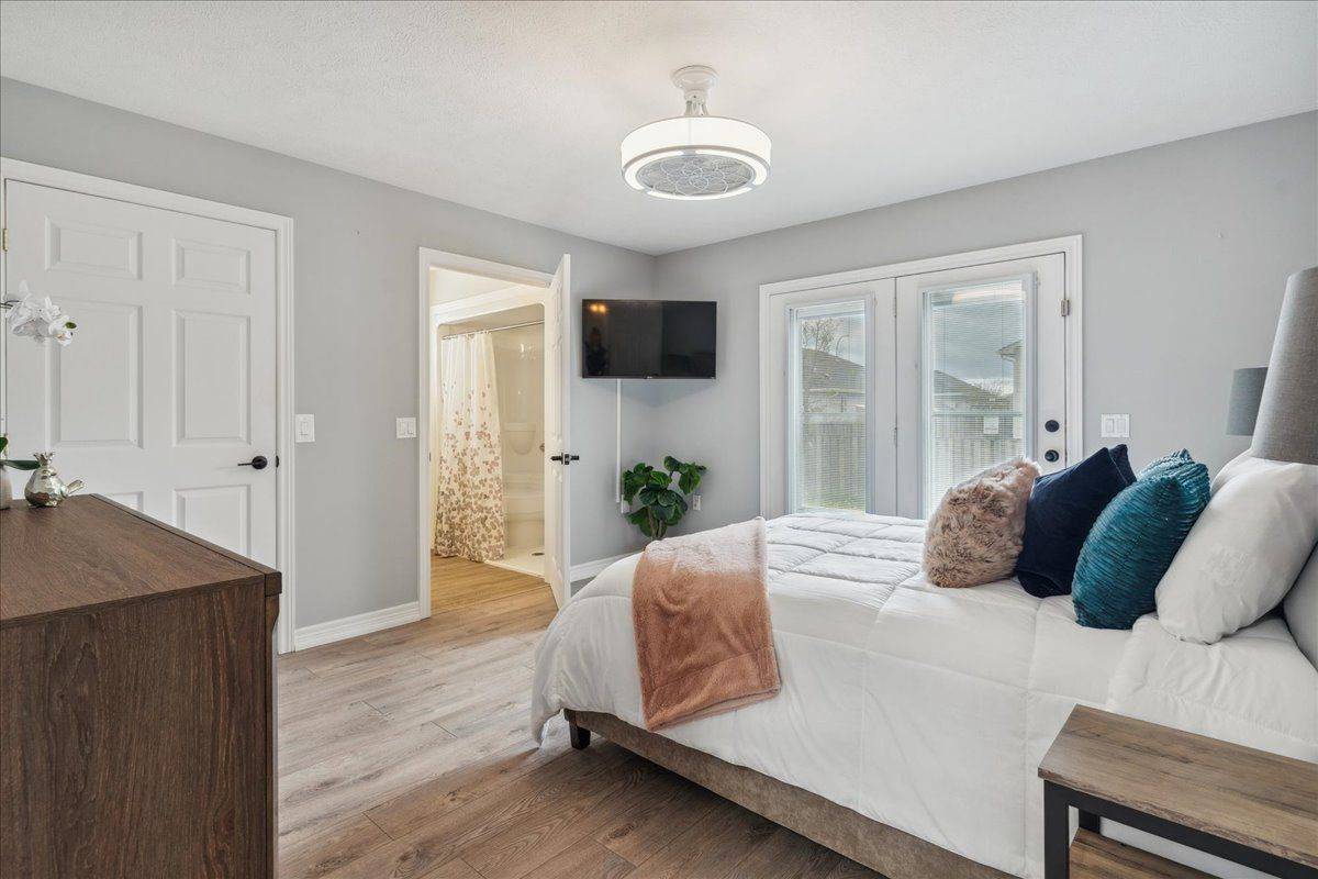 29 Mapleview DR, Haldimand, ON N0A 1H0