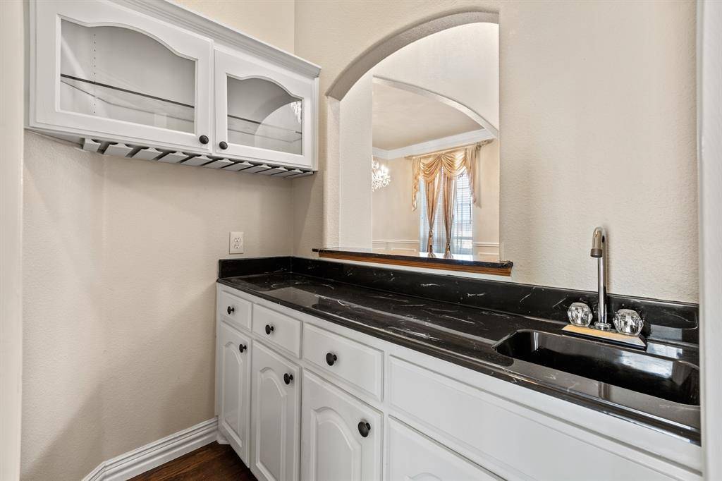 2308 Megan Way, Arlington, TX 76016