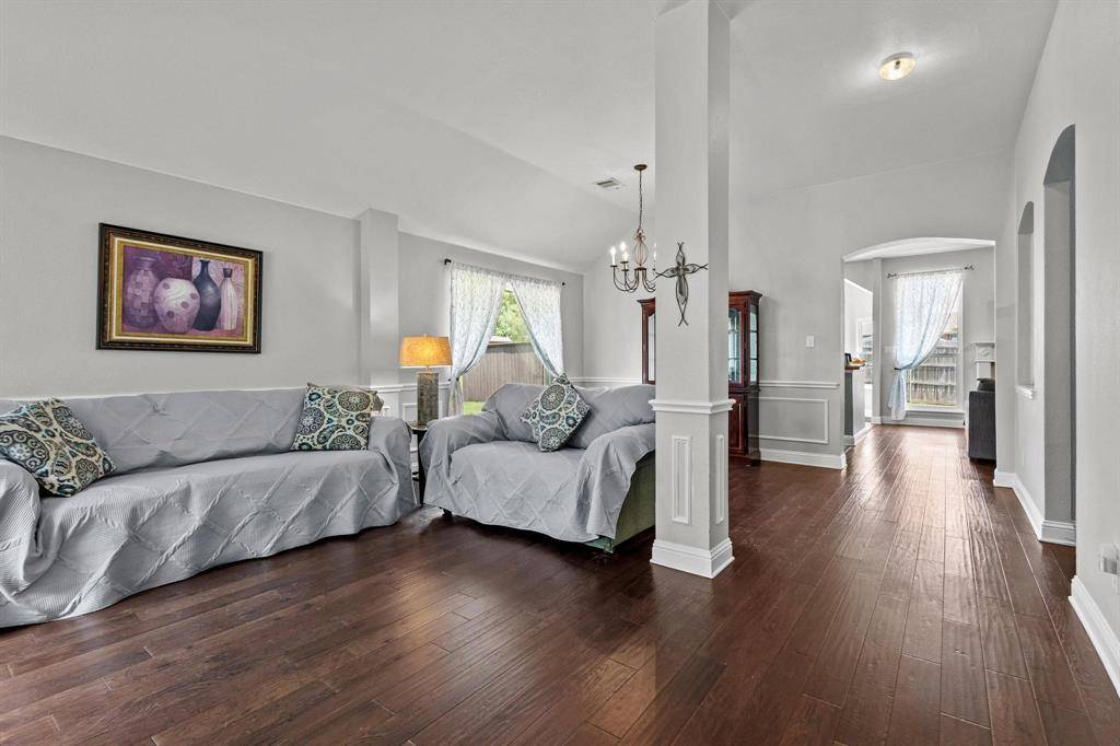 2009 Lake Fork Court, Denton, TX 76210