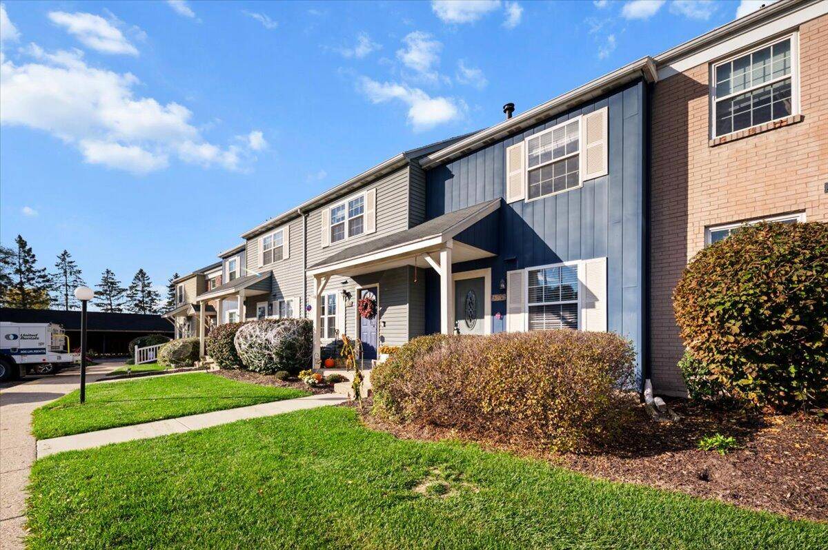 4565 Tabor RD NW #38, Alpine Twp, MI 49321