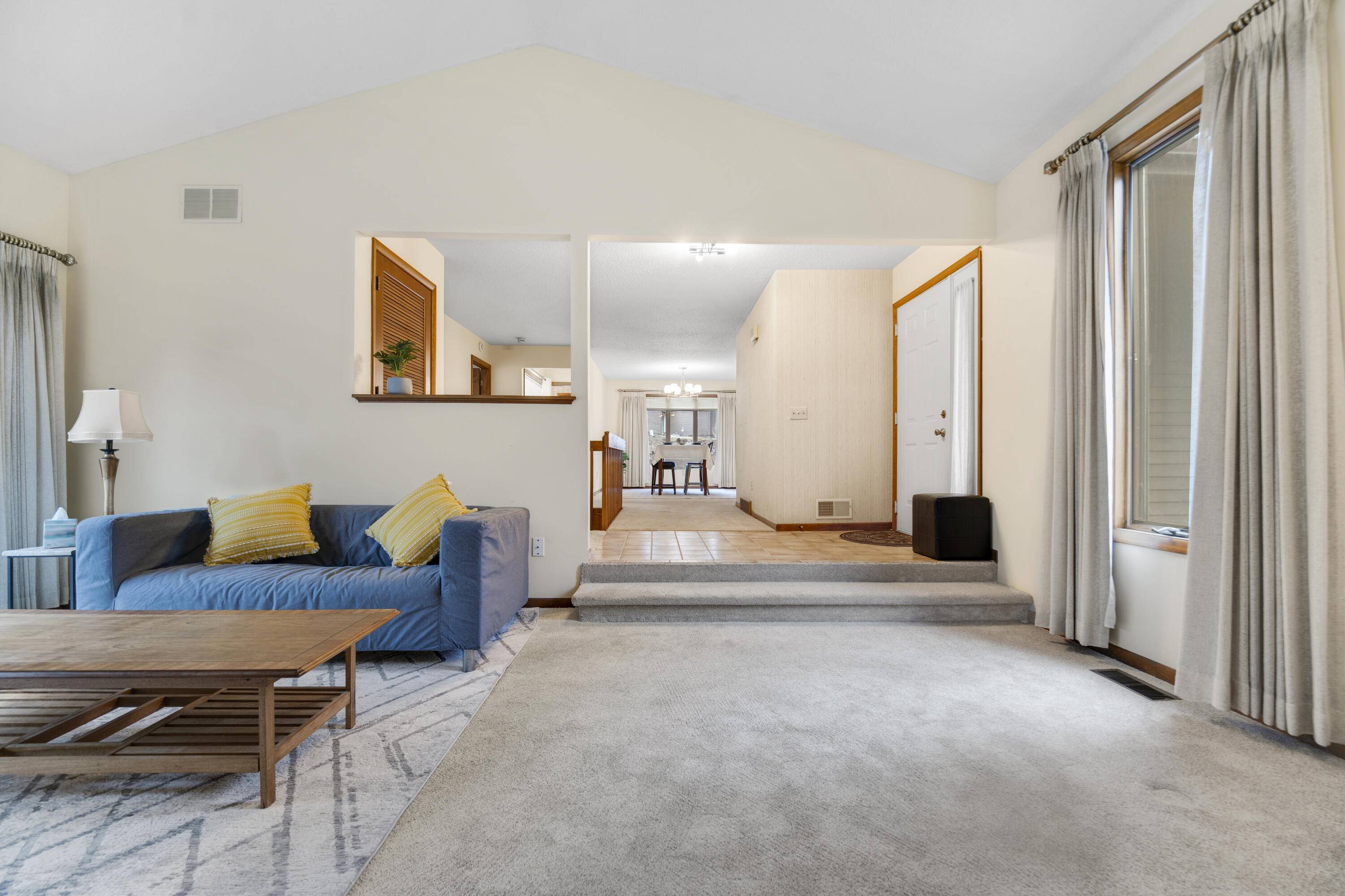 2429 Highpointe DR, Kalamazoo City, MI 49008