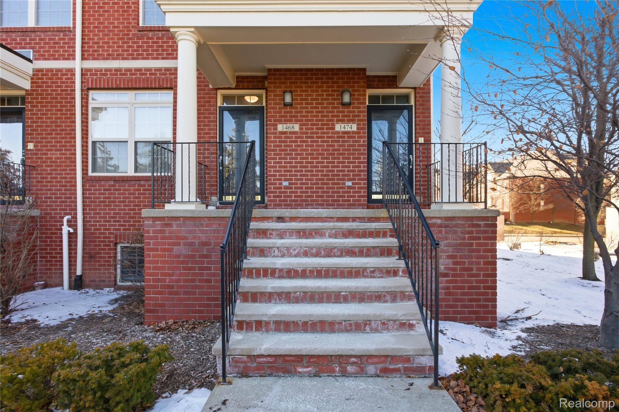 1468 Devon LN, Troy, MI 48084