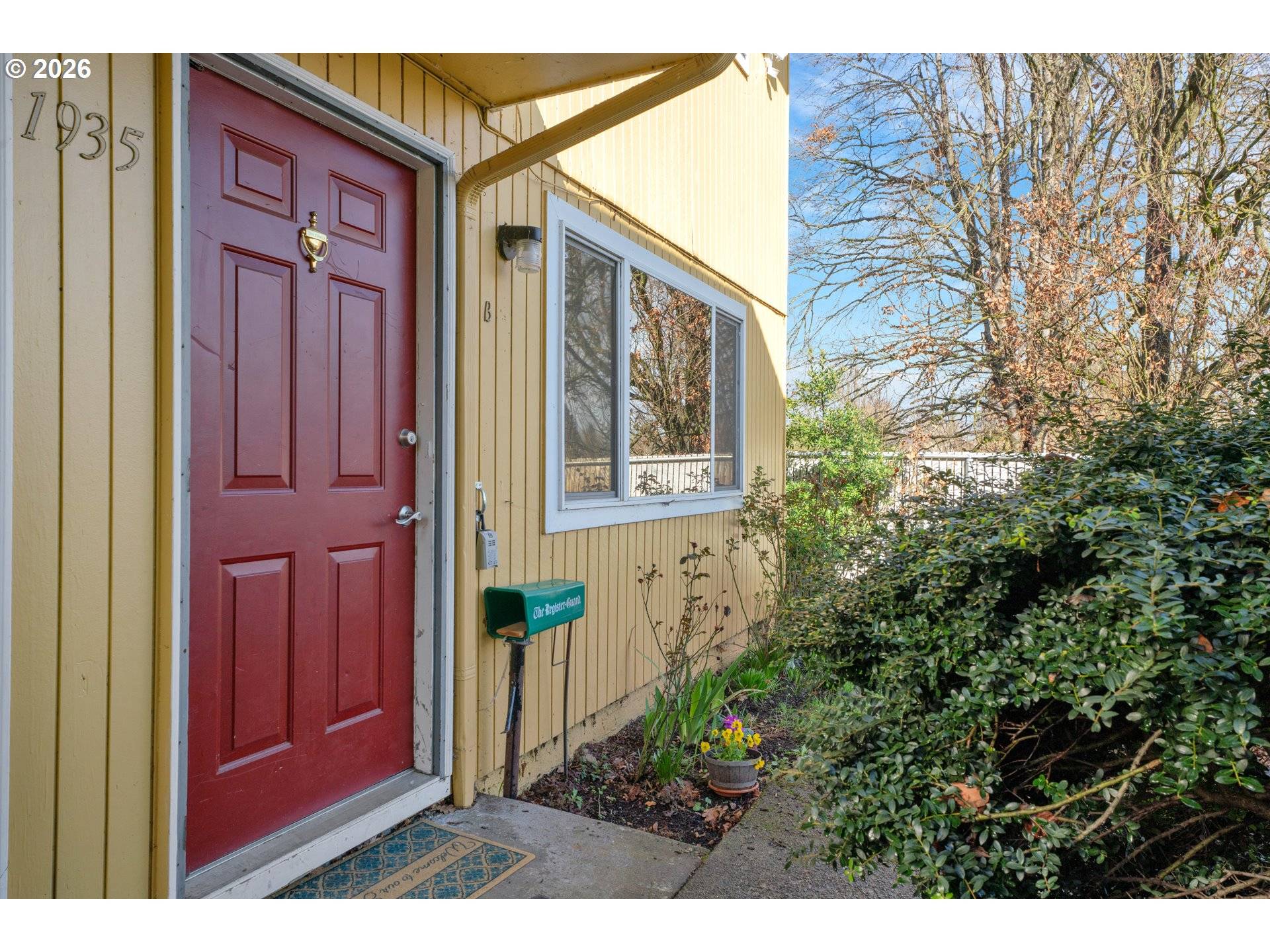 1935 W 17TH AVE #B, Eugene, OR 97402