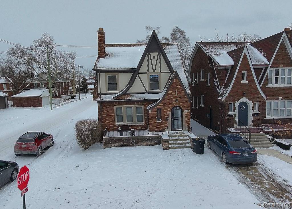 17214 Roselawn ST N, Detroit, MI 48221