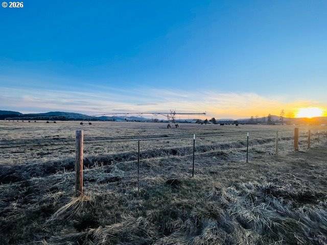 425 S First ST, Glenwood, WA 98619