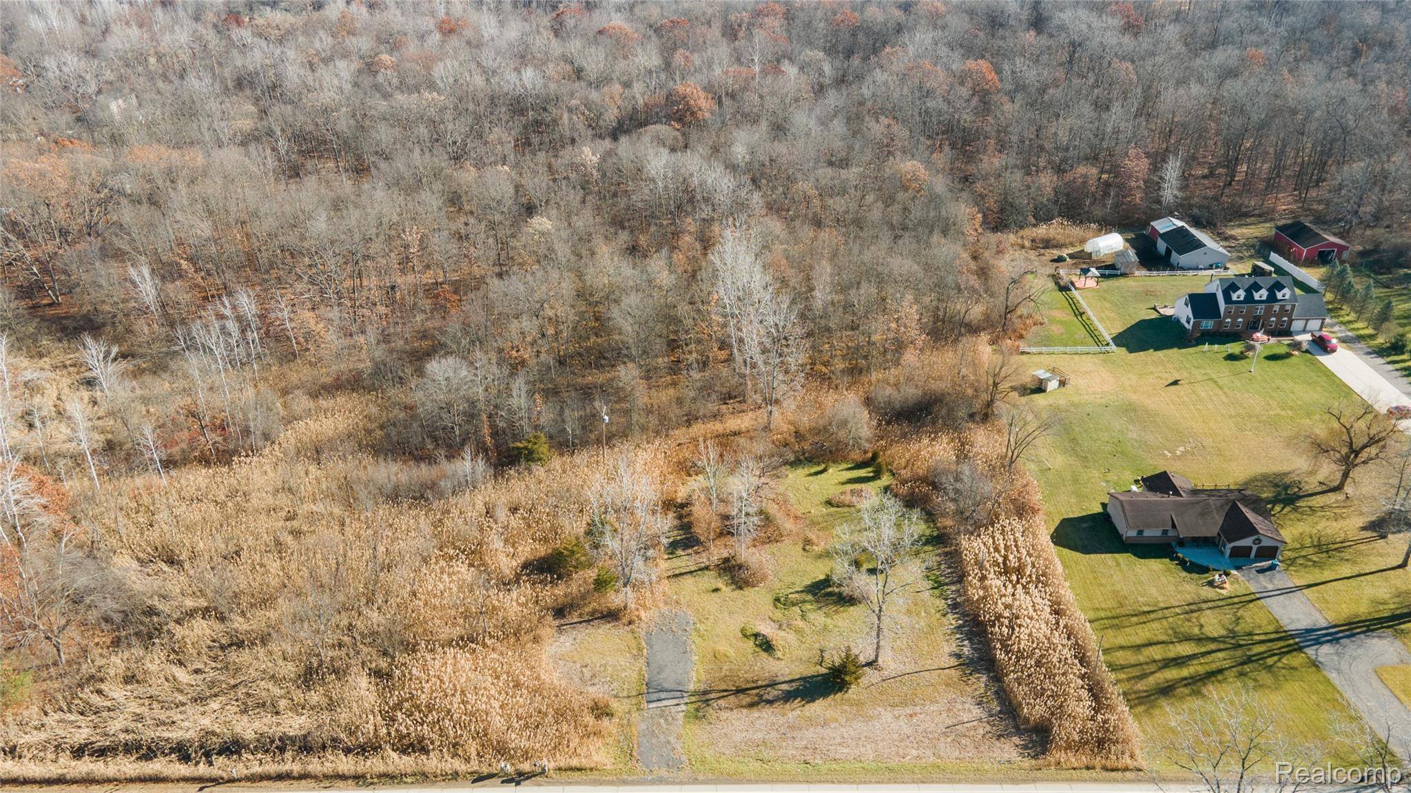 23901 Sumpter RD, Belleville, MI 48111