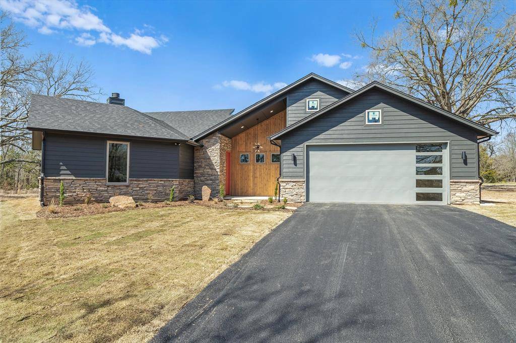 575 VZ County Road 3108, Edgewood, TX 75117