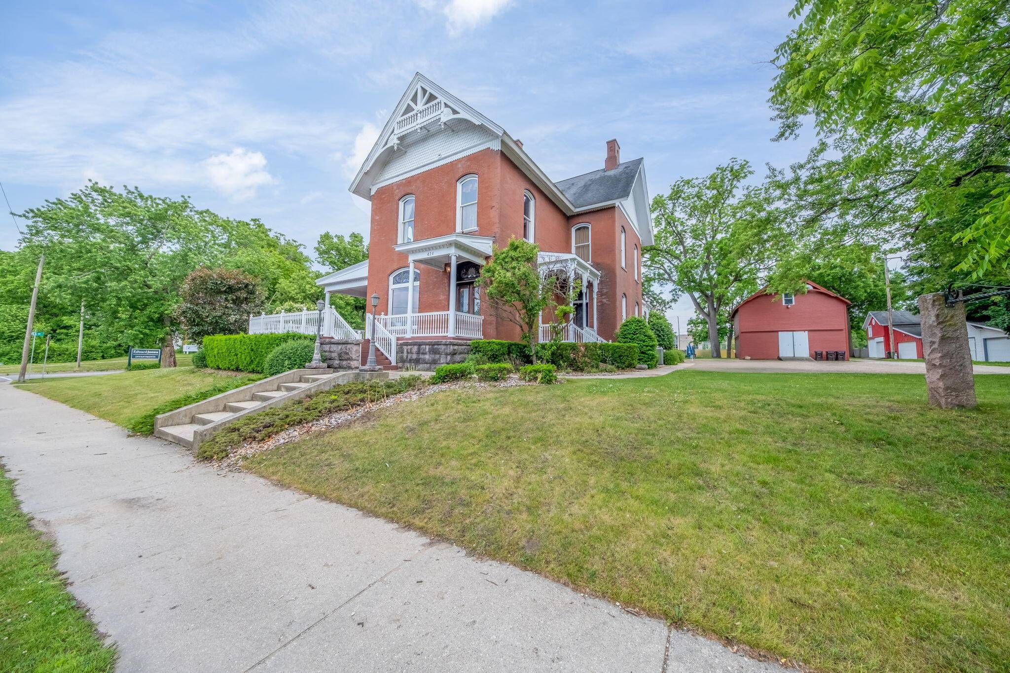 414 Maple ST, Big Rapids, MI 49307