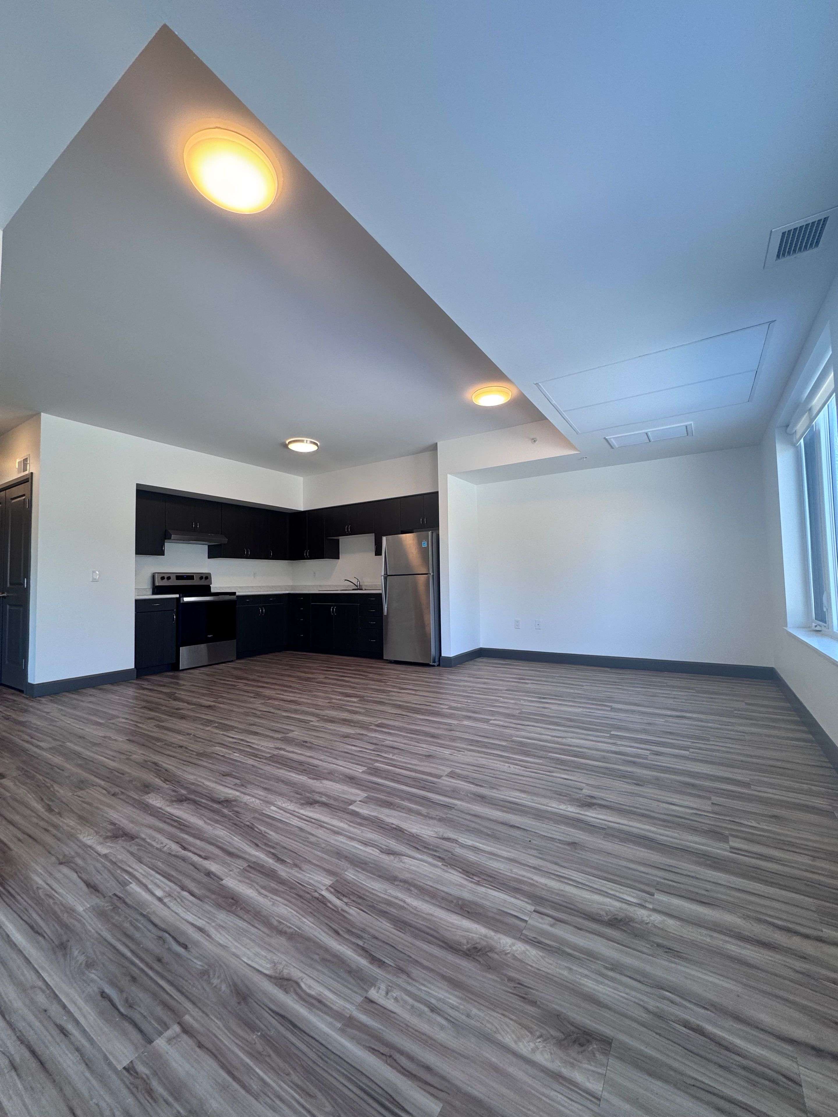 22645 ADELAIDE RD #310, Strathroy-caradoc, ON N0L 1W0