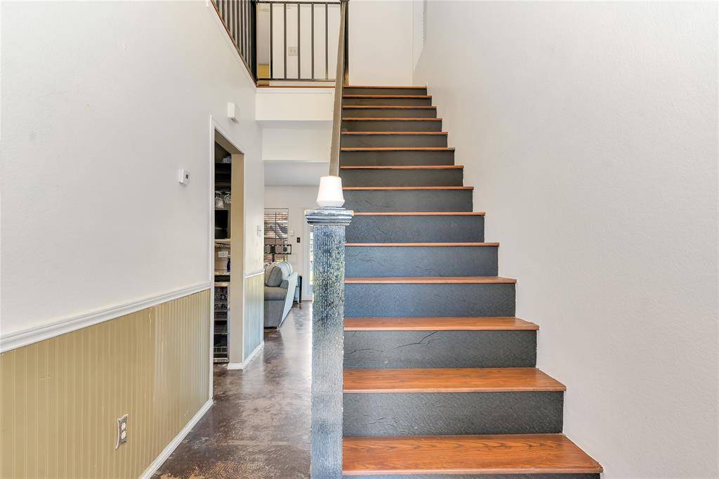 1507 Maybrook Court, Arlington, TX 76014