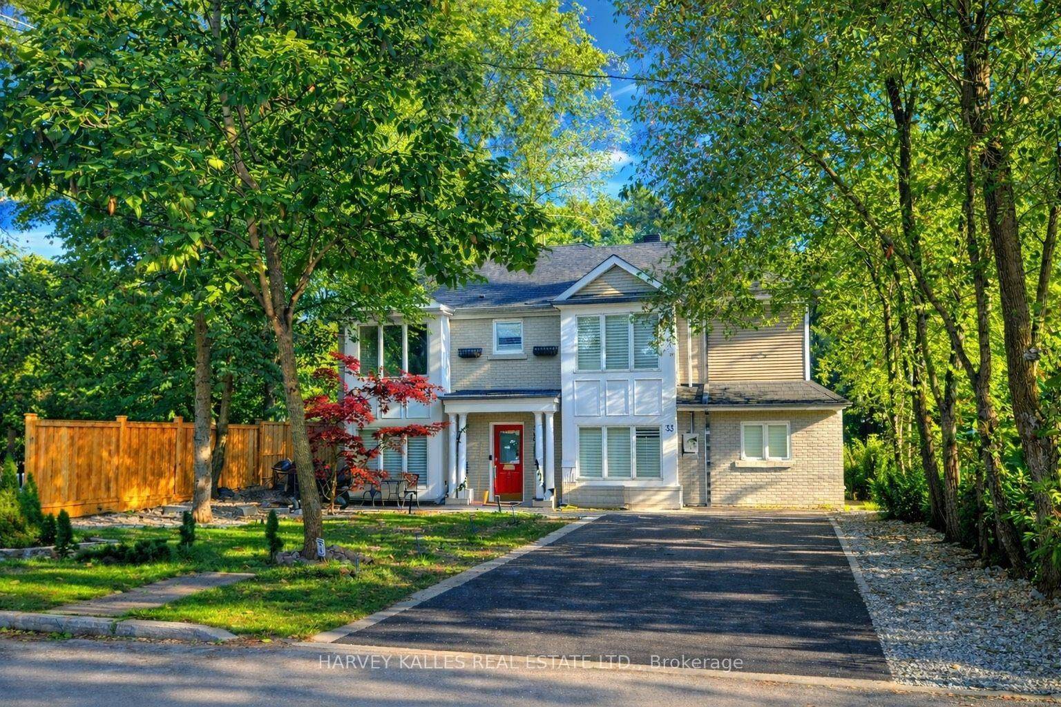 33 Glengowan RD, Toronto C04, ON M4N 1E9