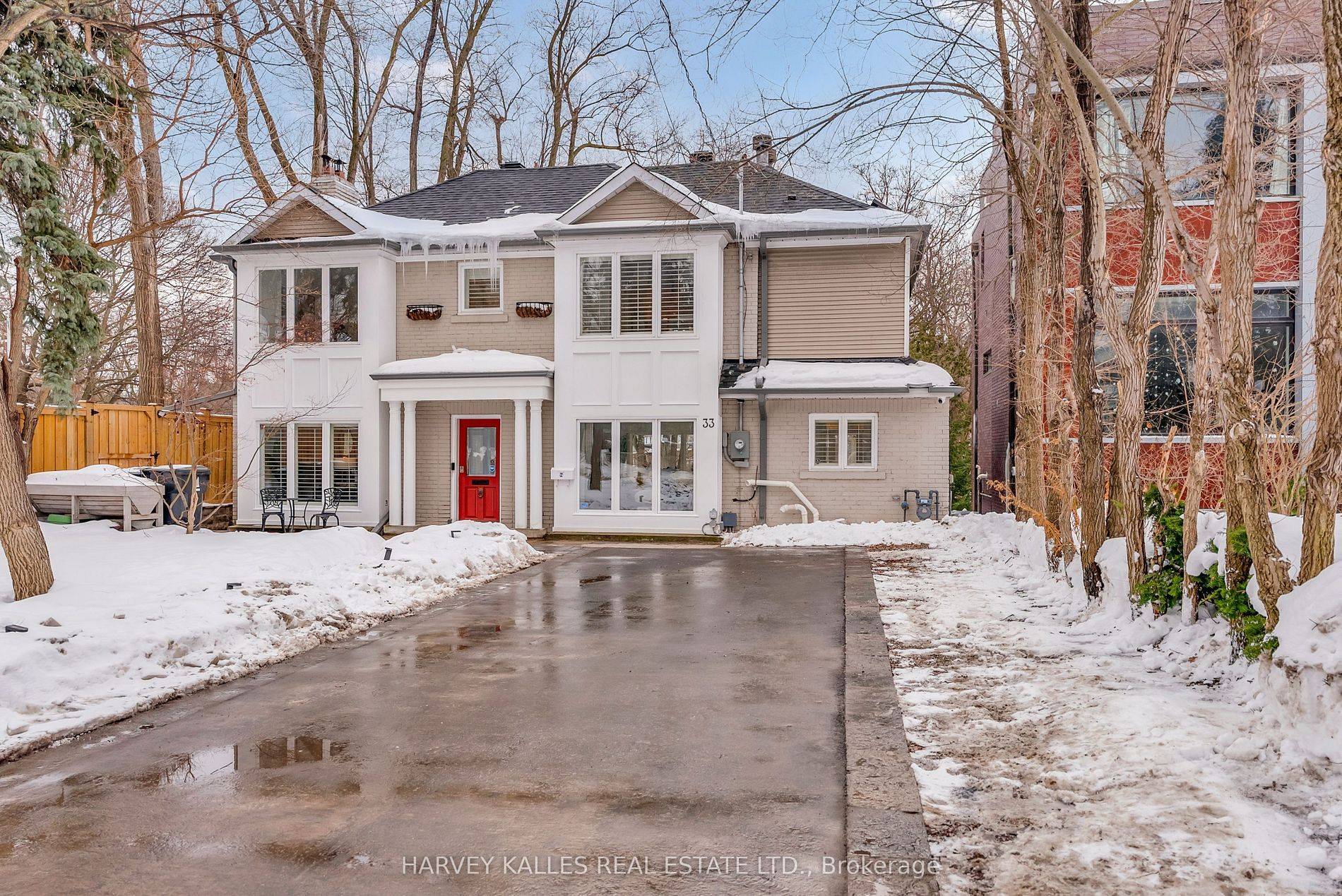 33 Glengowan RD, Toronto C04, ON M4N 1E9