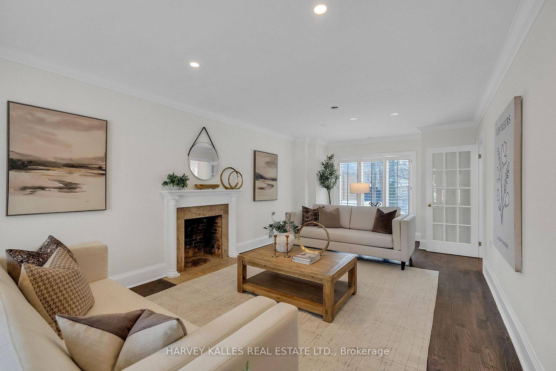 33 Glengowan RD, Toronto C04, ON M4N 1E9