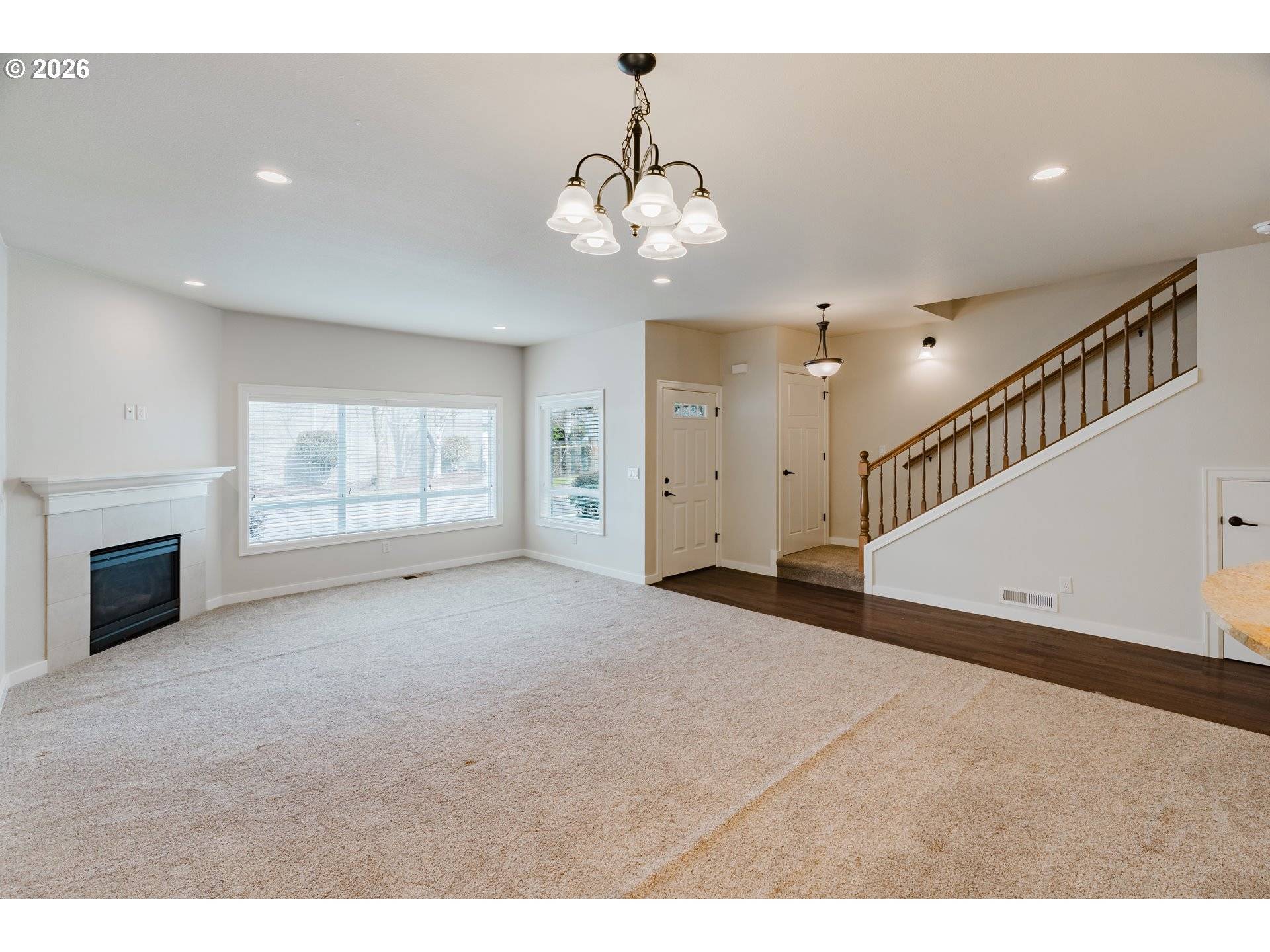 384 MARKET ST, Salem, OR 97301