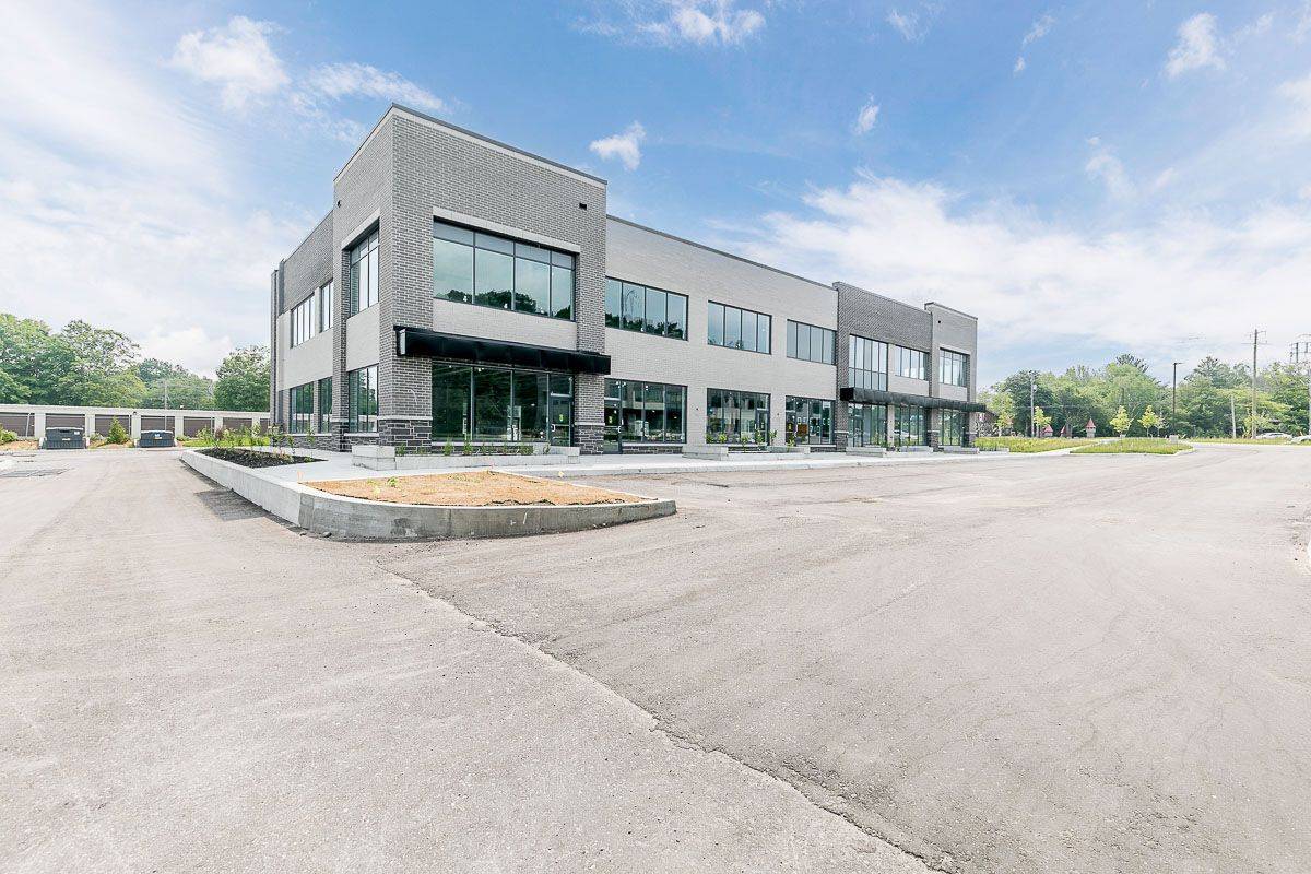 710 Balm Beach RD E #203-205, Midland, ON L4R 0J6