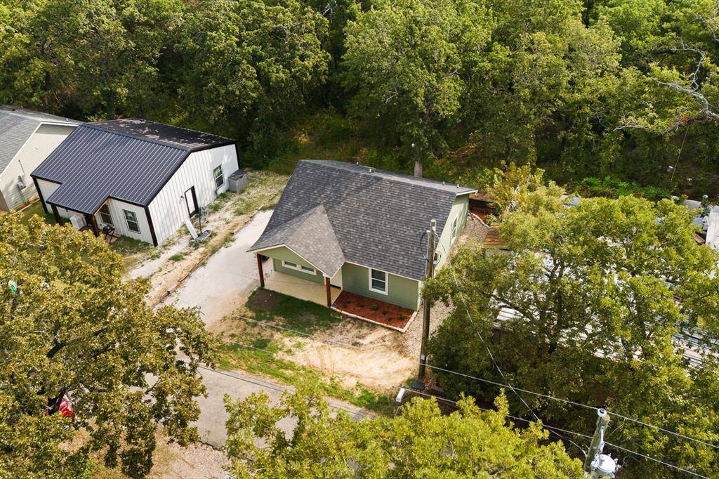 62 Live Oak Street, Alvarado, TX 76009